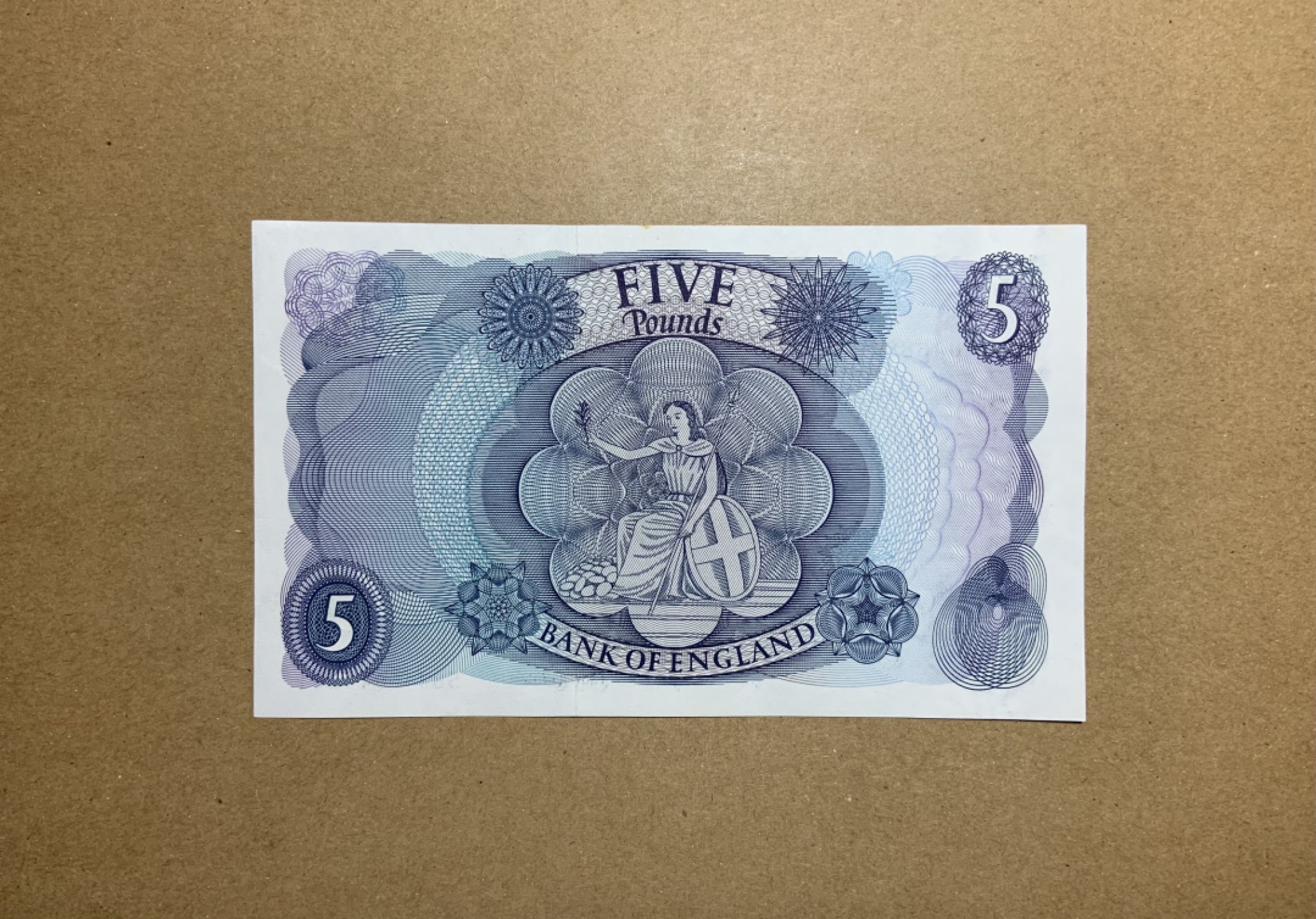 收藏联盟Quantum Auction 第200期拍卖  英国1966-70年5镑 品相UNC-