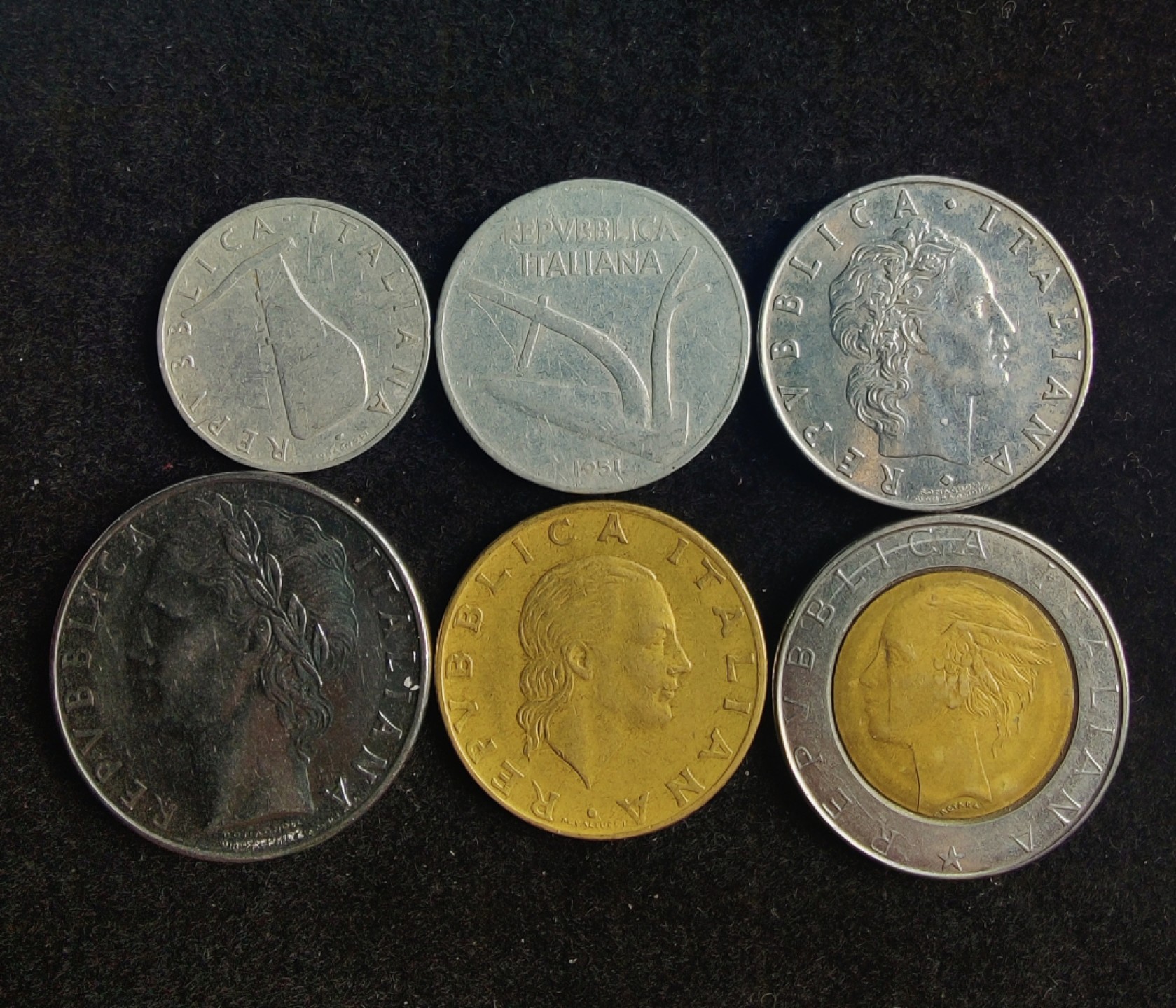 ♥一只鱼（世界钱币第六期） 意大利套币