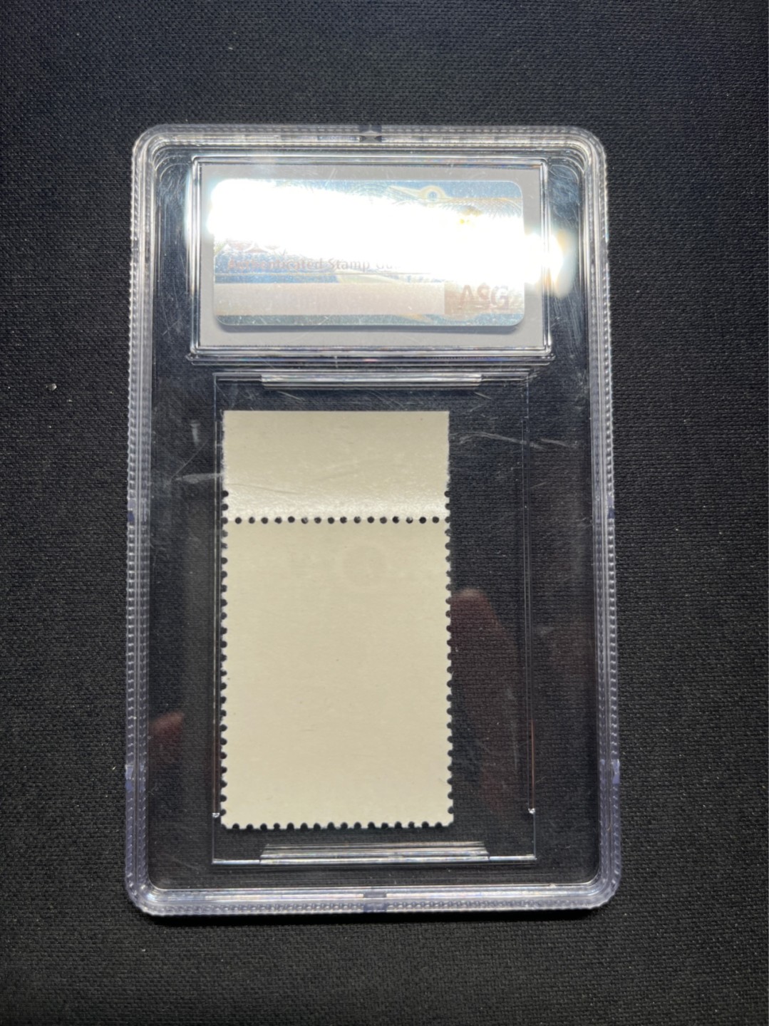 洪涛臻品 精选邮票限时拍卖第六十期 特59熊猫新3-3 ASG 85分OG  数字边，中盒，三俗稀缺货， 老纪特人气经典票★白胶润泽★状态一流，新票全品货非常少，白胶少之又少，能评级的资源十分有限，随着ASG评级的深入，熊猫将是最早评级资源枯竭的品种之一，注意提前捡漏上车
