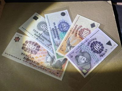 【Blue Auction】✨世界纸币精拍第240期(潜力品种场) - 【一组5张】丹麦50-1000克朗 浮雕版 全新UNC 非常精美 