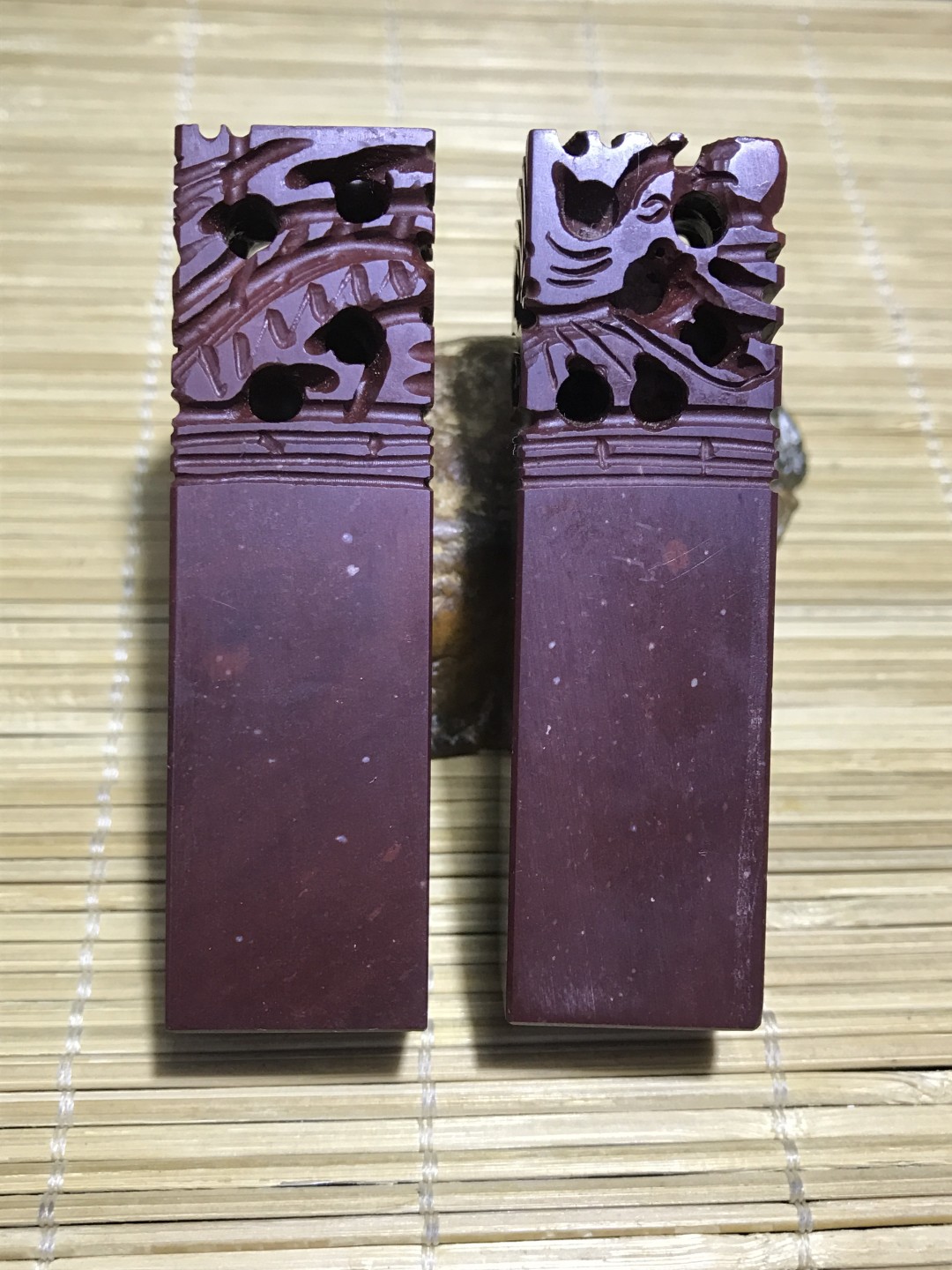 浙江萧山红仿古雕刻章料一对！