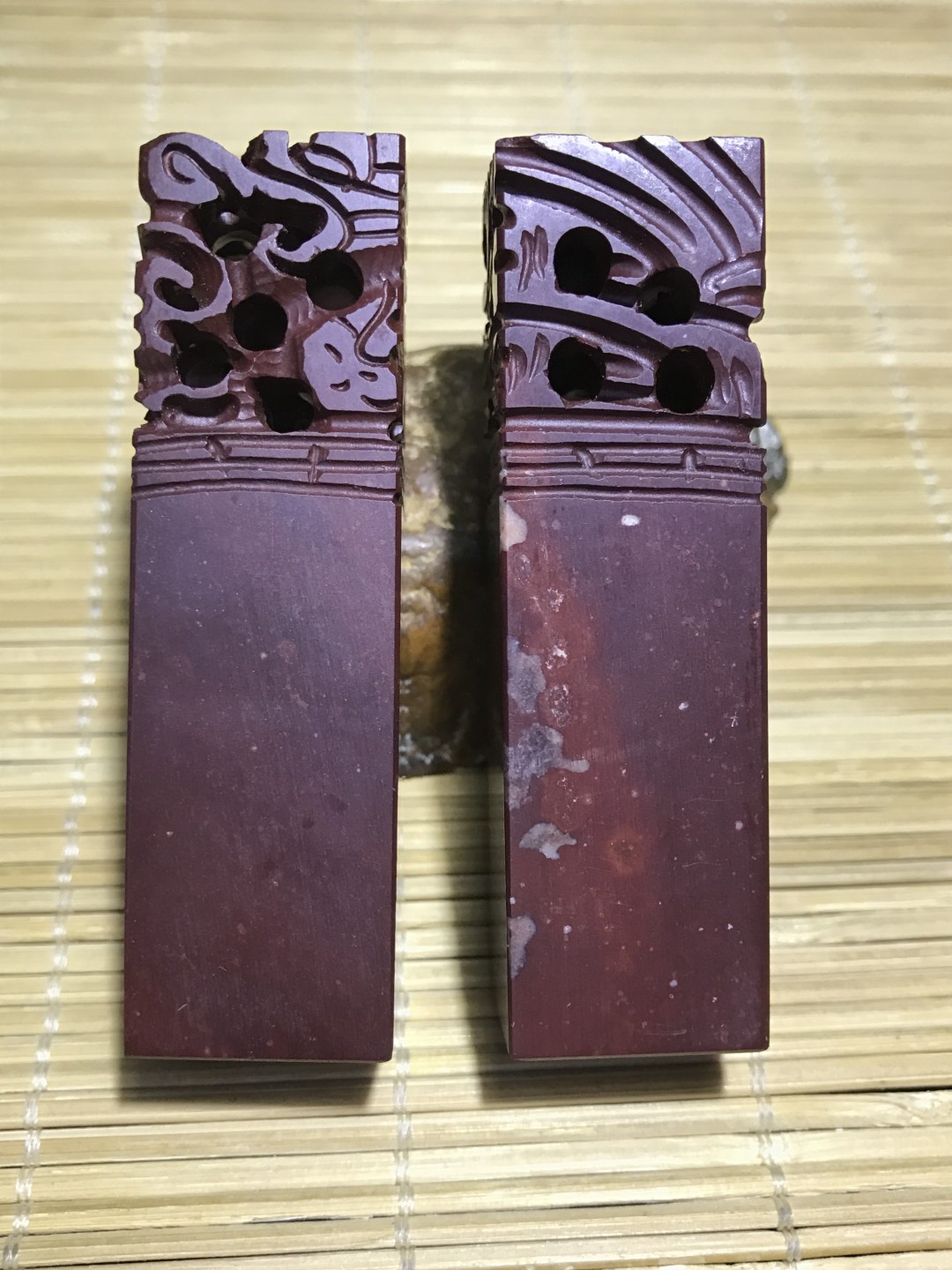 浙江萧山红仿古雕刻章料一对！
