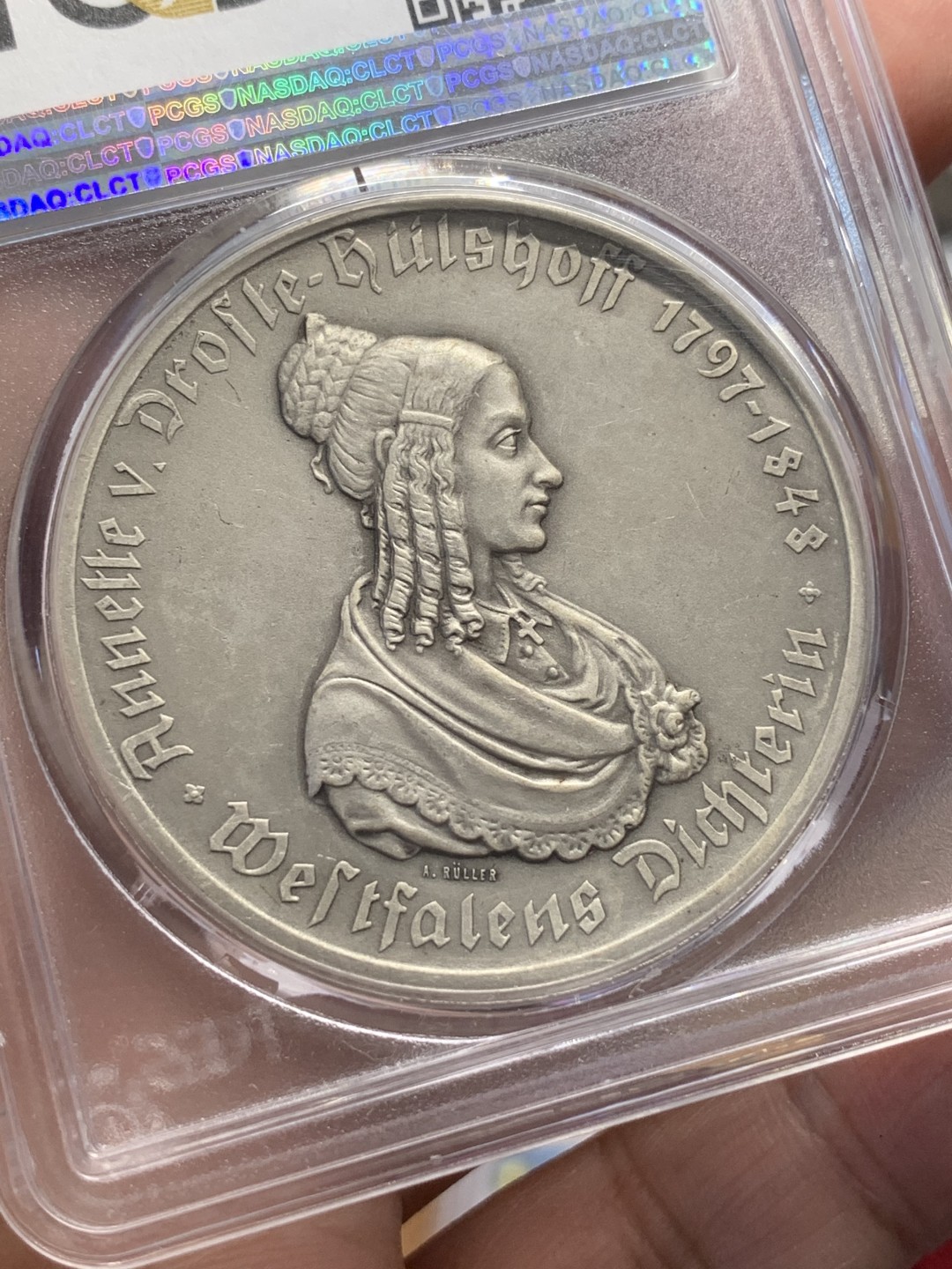 《竞宝斋》第108场-周日，周一 ，周四3场连拍（全场包邮） PCGS AU58 德国威斯特法伦马币双面人像章少见，马币24枚套中唯一一枚章