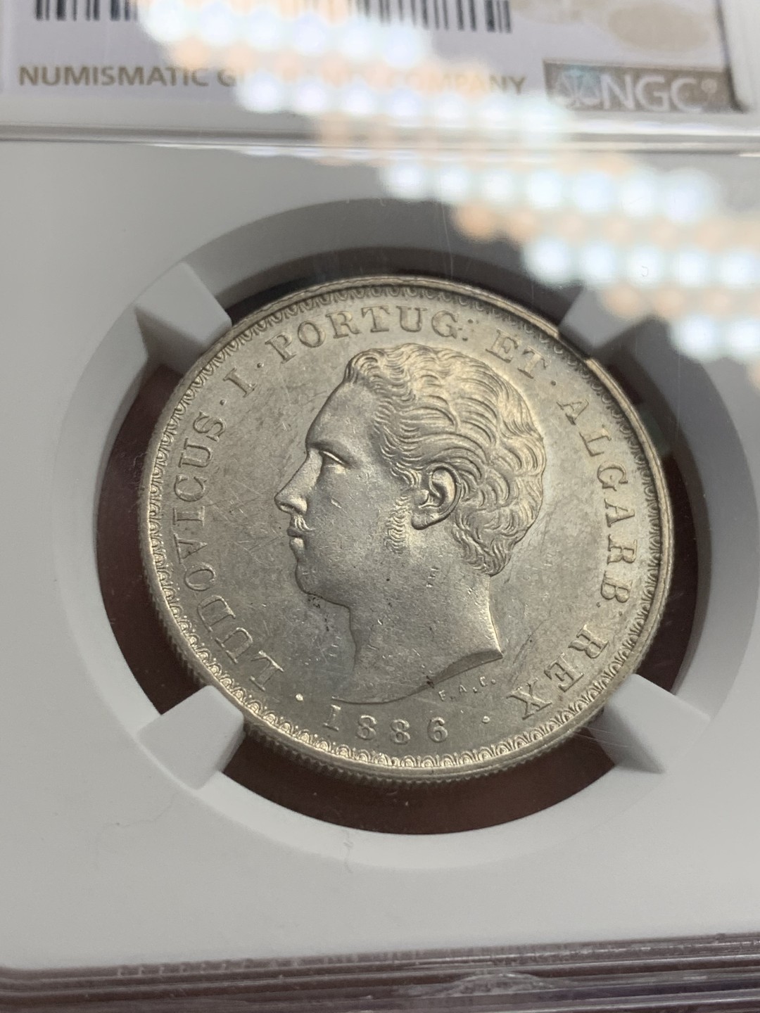 《竞宝斋》第108场-周日，周一 ，周四3场连拍（全场包邮） NGC-MS61 1886年葡萄牙路易斯一世500瑞斯银币 虽是半圆型，却是当时葡萄牙面值最大的银币，不太常见的品种