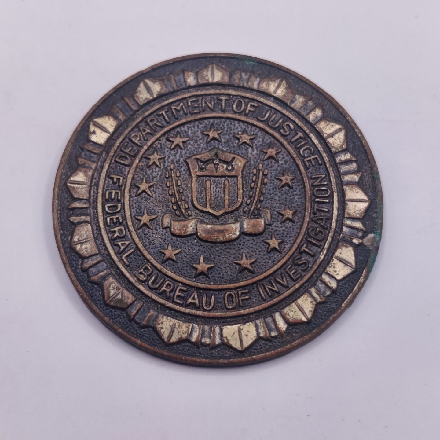 全场0元起拍 第八期 咸鱼国勋章拍卖专场 10月26日下午6：00开始 美国联邦调查局徽章 原物