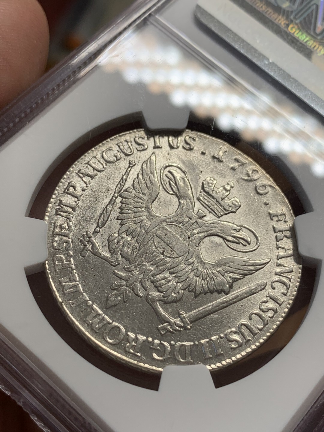 《竞宝斋》第108场-周日，周一 ，周四3场连拍（全场包邮） NGC-MS61 德国汉堡帝国自由市 1796年 32先令 早期双头鹰徽章 收藏级好状态