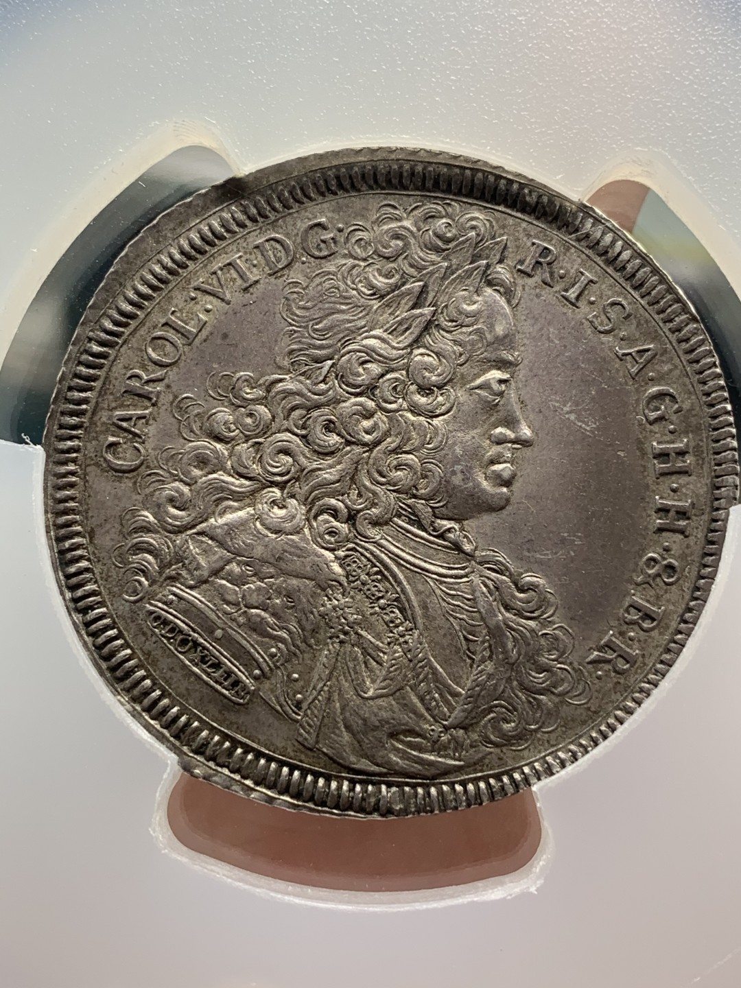 《竞宝斋》第108场-周日，周一 ，周四3场连拍（全场包邮） N和P双料冠军 PCGS MS63 神圣罗马帝国1714年 雷根斯堡市泰勒大银币，状态出色 包浆均匀，很稀少的品种，今年欧拍62分的总价6000欧成交