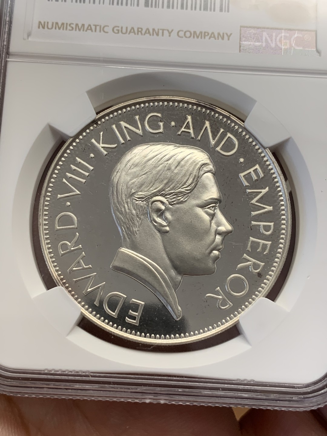 《竞宝斋》第108场-周日，周一 ，周四3场连拍（全场包邮） NGC PF67UC 1937年英国爱德华八世马剑克朗，精美热门品种,2021年SPINK同分最新成交加580美元 1972英国POBJOY造币厂发行