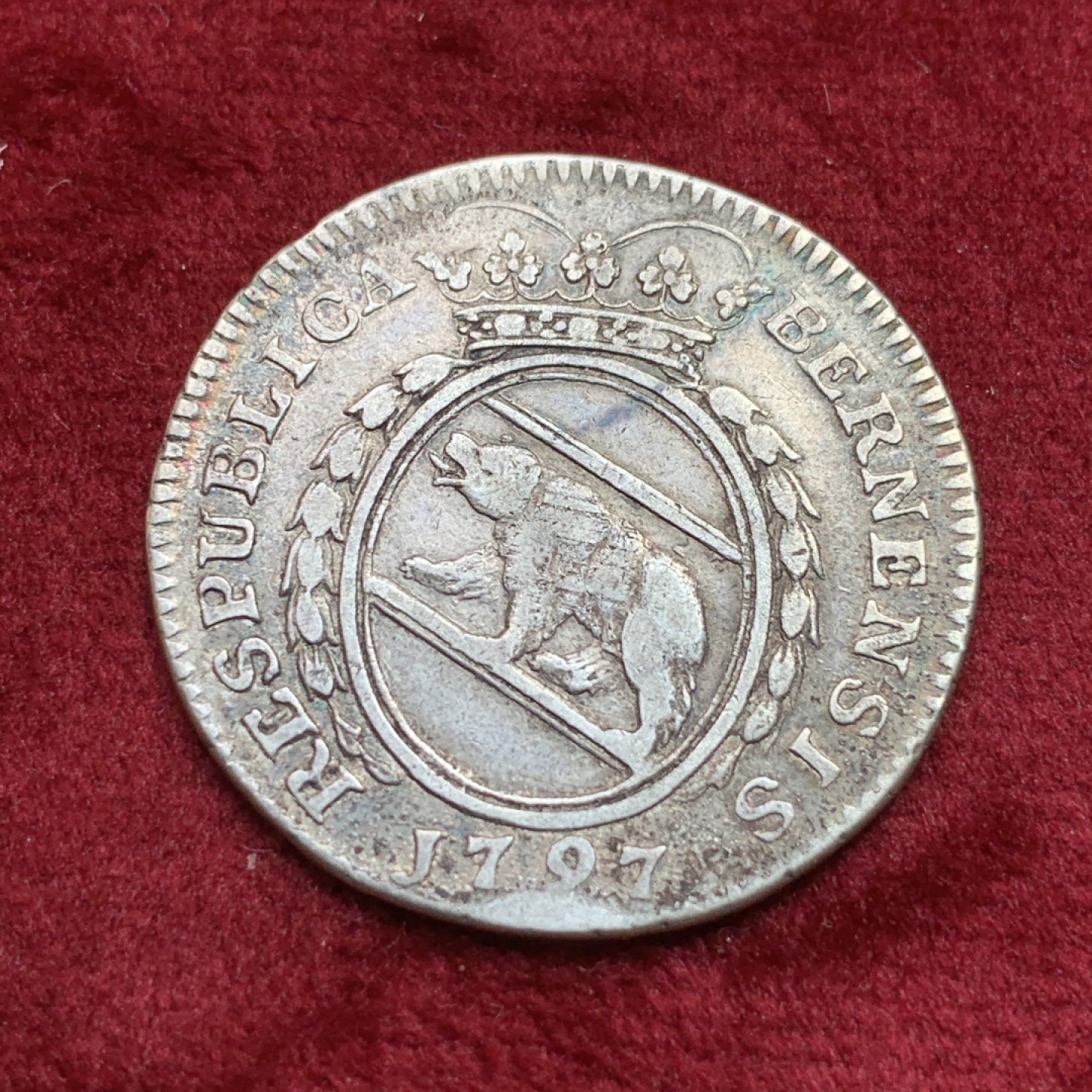 《竞宝斋》第108场-周日，周一 ，周四3场连拍（全场包邮） 1797瑞士伯尔尼四分之一泰勒银币 原味小熊 细节见图