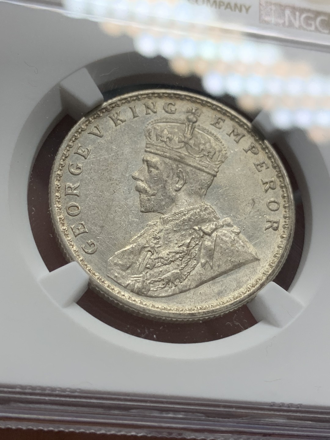 《竞宝斋》第108场-周日，周一 ，周四3场连拍（全场包邮） NGC UNCD  1916  英属印度乔五1卢比银币 这个品种也涨起来了