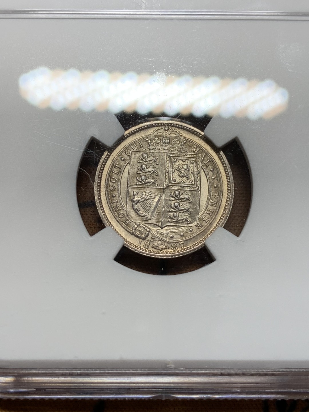 《竞宝斋》第108场-周日，周一 ，周四3场连拍（全场包邮） NGC-MS64 1887年英国维多利亚高冠6便士嘉德版银币。双面淡彩，收藏佳品