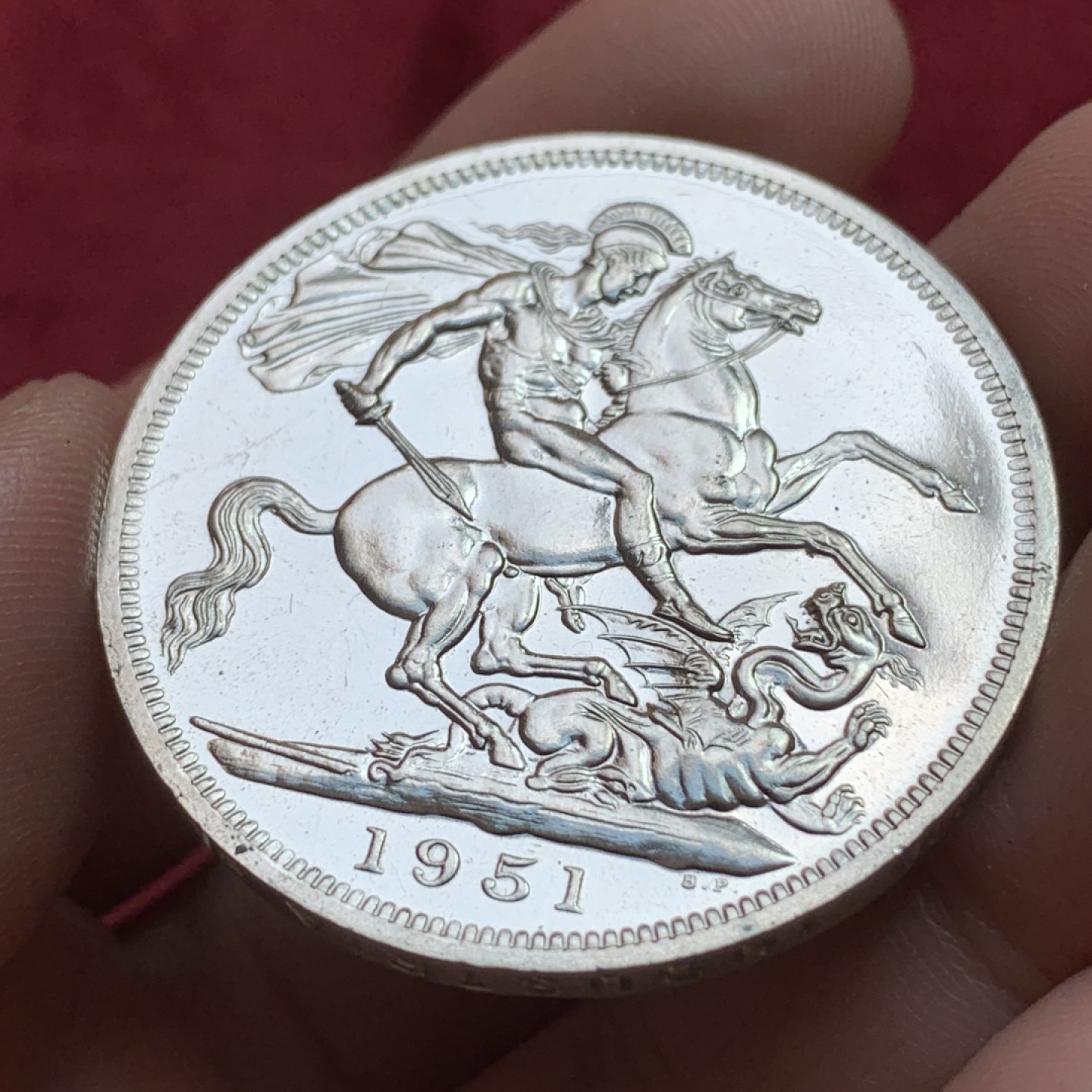 《竞宝斋》第108场-周日，周一 ，周四3场连拍（全场包邮） 英国 1951年 乔治六世 最后的马剑 克朗镍马剑 红盒带证书