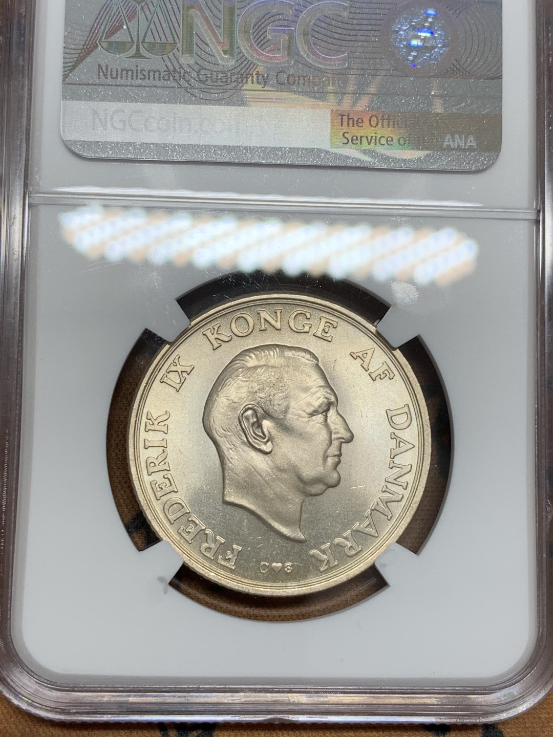 《竞宝斋》第108场-周日，周一 ，周四3场连拍（全场包邮） NGC-MS66 丹麦1958年 公主纪念 2克朗银币 顶级品相 车轮粉光