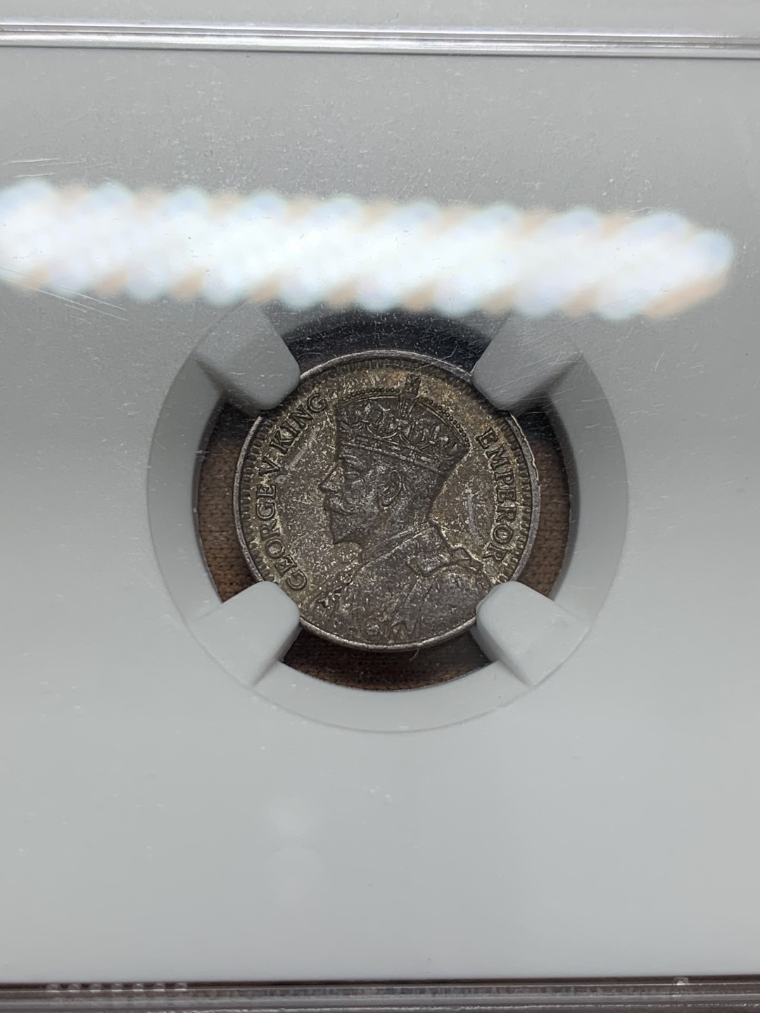 《竞宝斋》第108场-周日，周一 ，周四3场连拍（全场包邮） NGC-MS62 英属罗德西亚1932年 3便士 少见品种