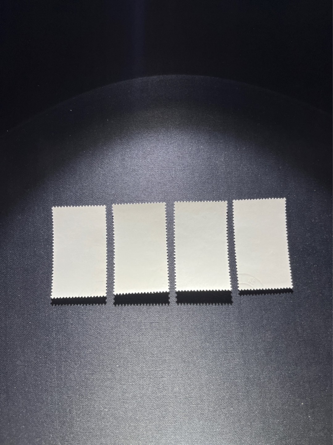 洪涛臻品 精选邮票限时拍卖第六十三期 特68新安江盖销全品一套★4-1背面  非常极其轻微的 贴痕反光，见4图，其他无任何瑕疵★版撕非常棒的一套票，人气套票，背胶雪白润泽，齿孔新且饱满非常难得的品相。多年收藏，仅此一套，错过不再有！！！！！
