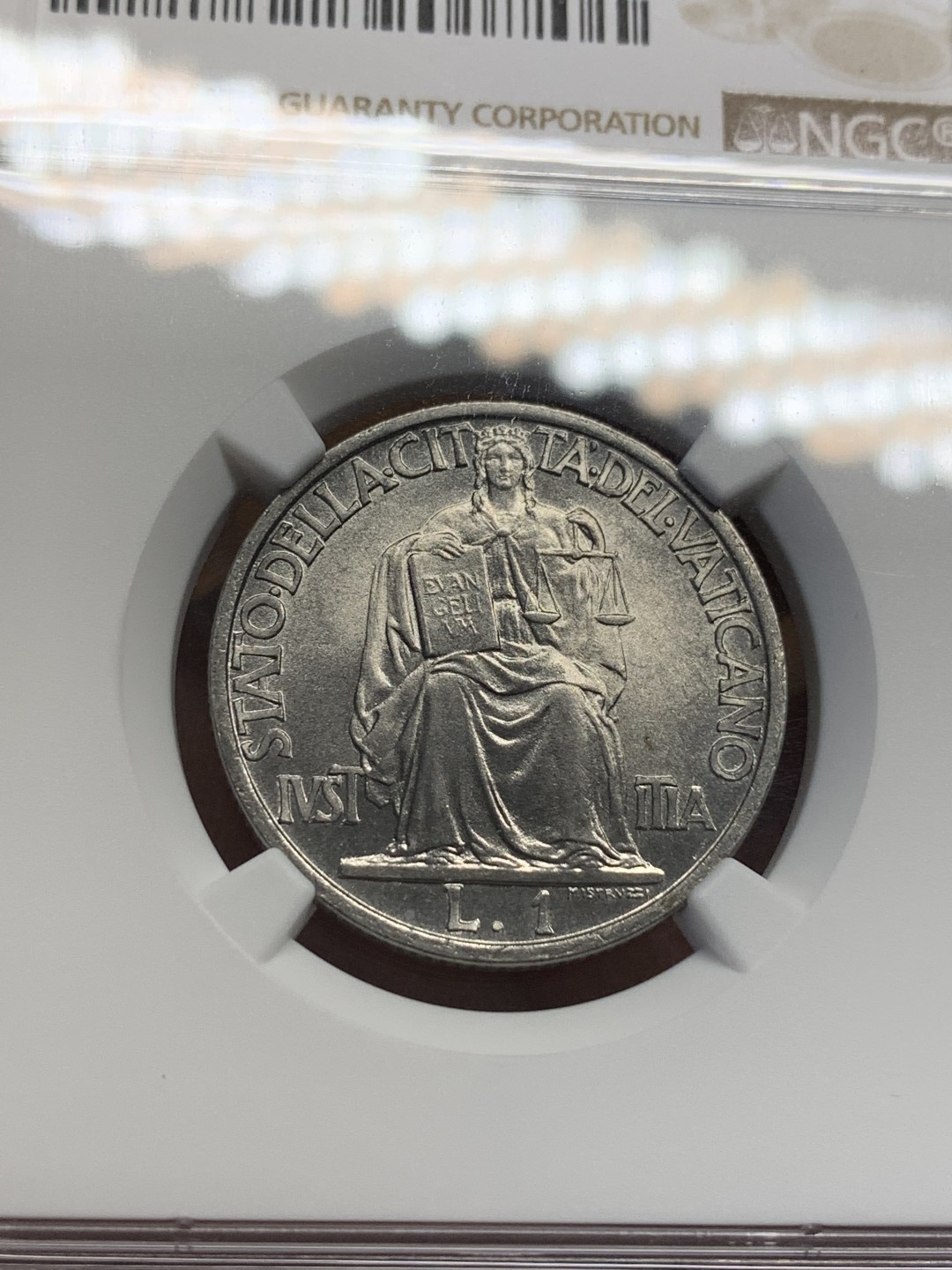 《竞宝斋》第108场-周日，周一 ，周四3场连拍（全场包邮） NGC-MS66 梵蒂冈 1942年 1里拉 收藏分数