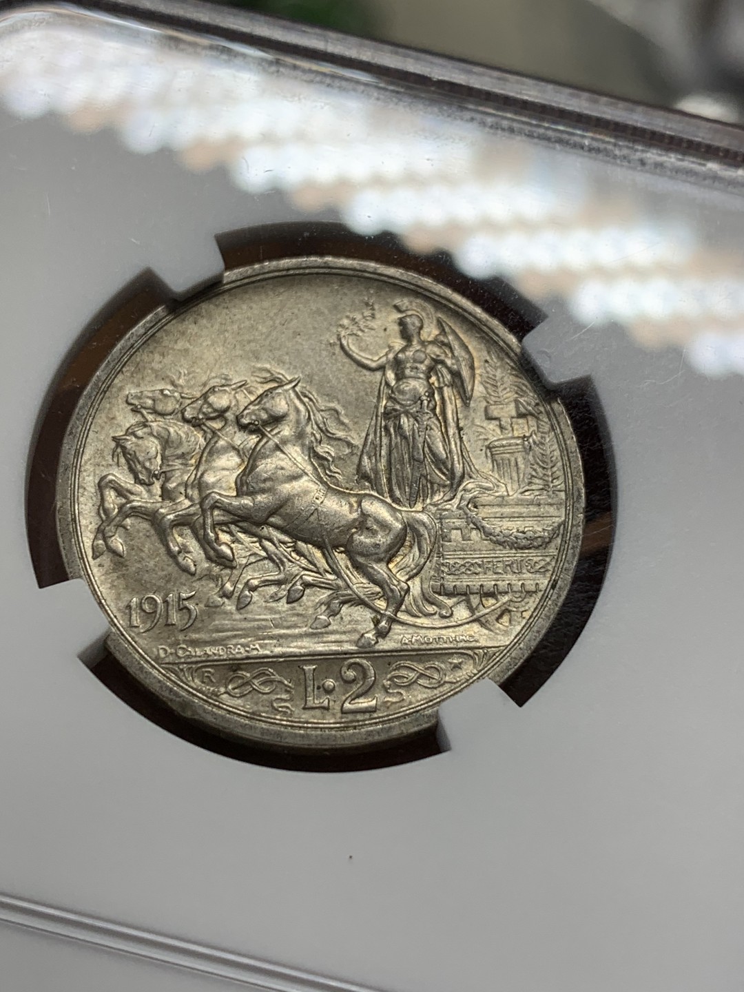 《竞宝斋》第108场-周日，周一 ，周四3场连拍（全场包邮） NGC-MS64 意大利 1915年 马车2里拉 银币