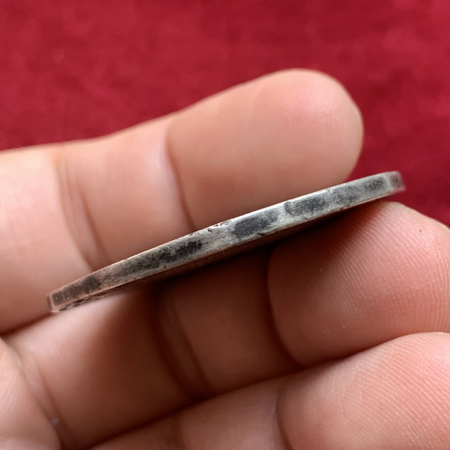 《竞宝斋》第108场-周日，周一 ，周四3场连拍（全场包邮） 1543年 神圣罗马帝国勃兰登堡-法兰克尼亚1泰勒银币 霍亨索伦家族少见铸币  币面图案铭文完整 背面纹章漂亮，有条顿骑士团鸢尾十字、勃兰登堡鹰、霍亨索伦方格、西里西亚鹰、纽伦堡狮子等元素 比较有意义 细节见图