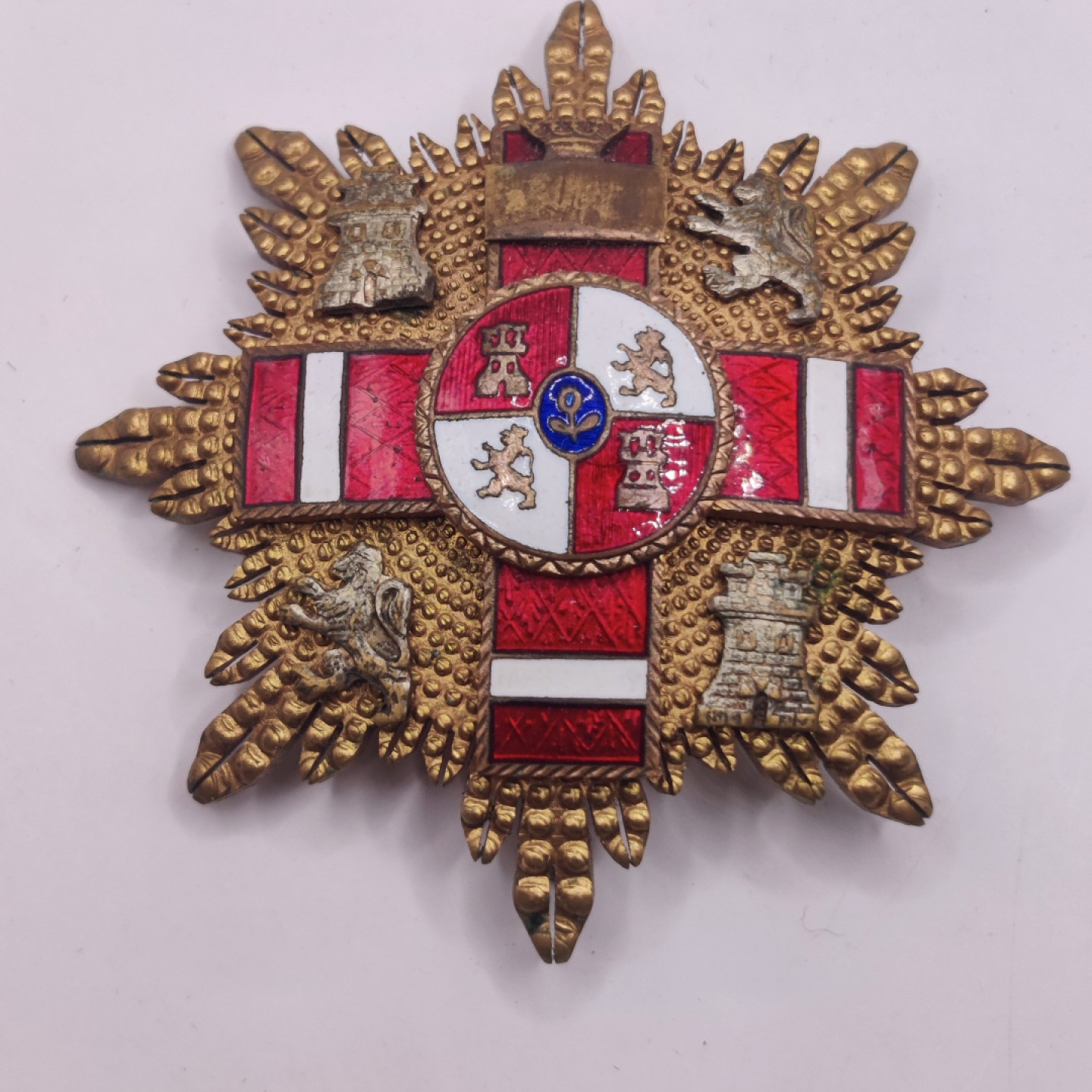 全场0元起拍 第八期 咸鱼国勋章拍卖专场 10月26日下午6：00开始 西班牙军功十字星芒章 红珐琅版 授予战功或英勇行为