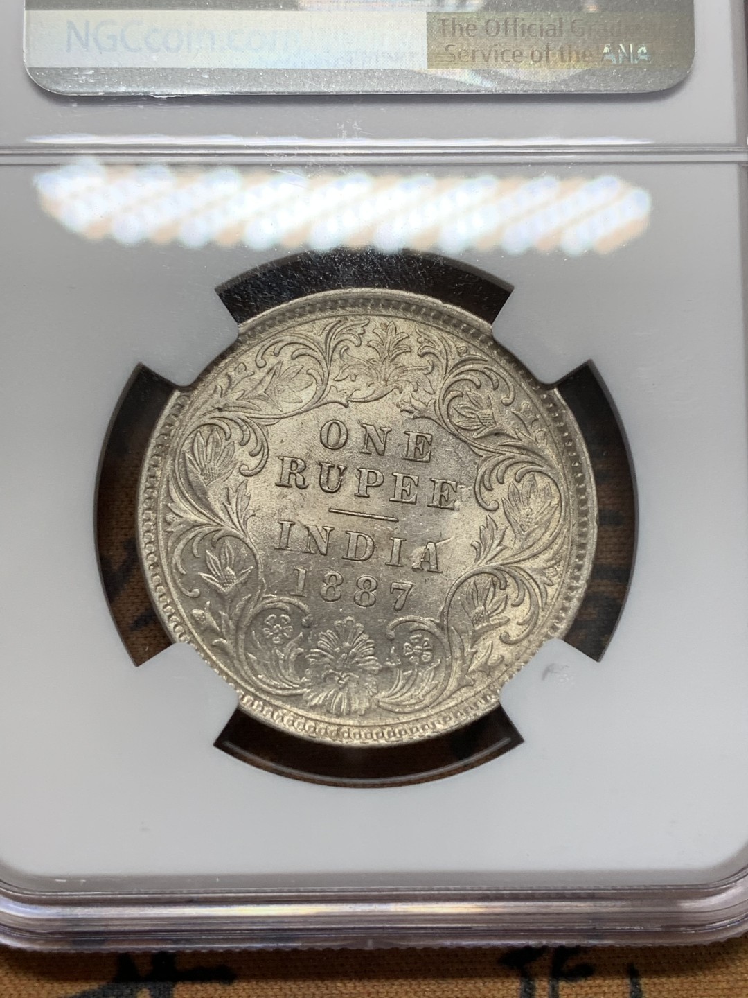 《竞宝斋》第108场-周日，周一 ，周四3场连拍（全场包邮） NGC MS61 1887年维多利亚印度卢比 低估品种！