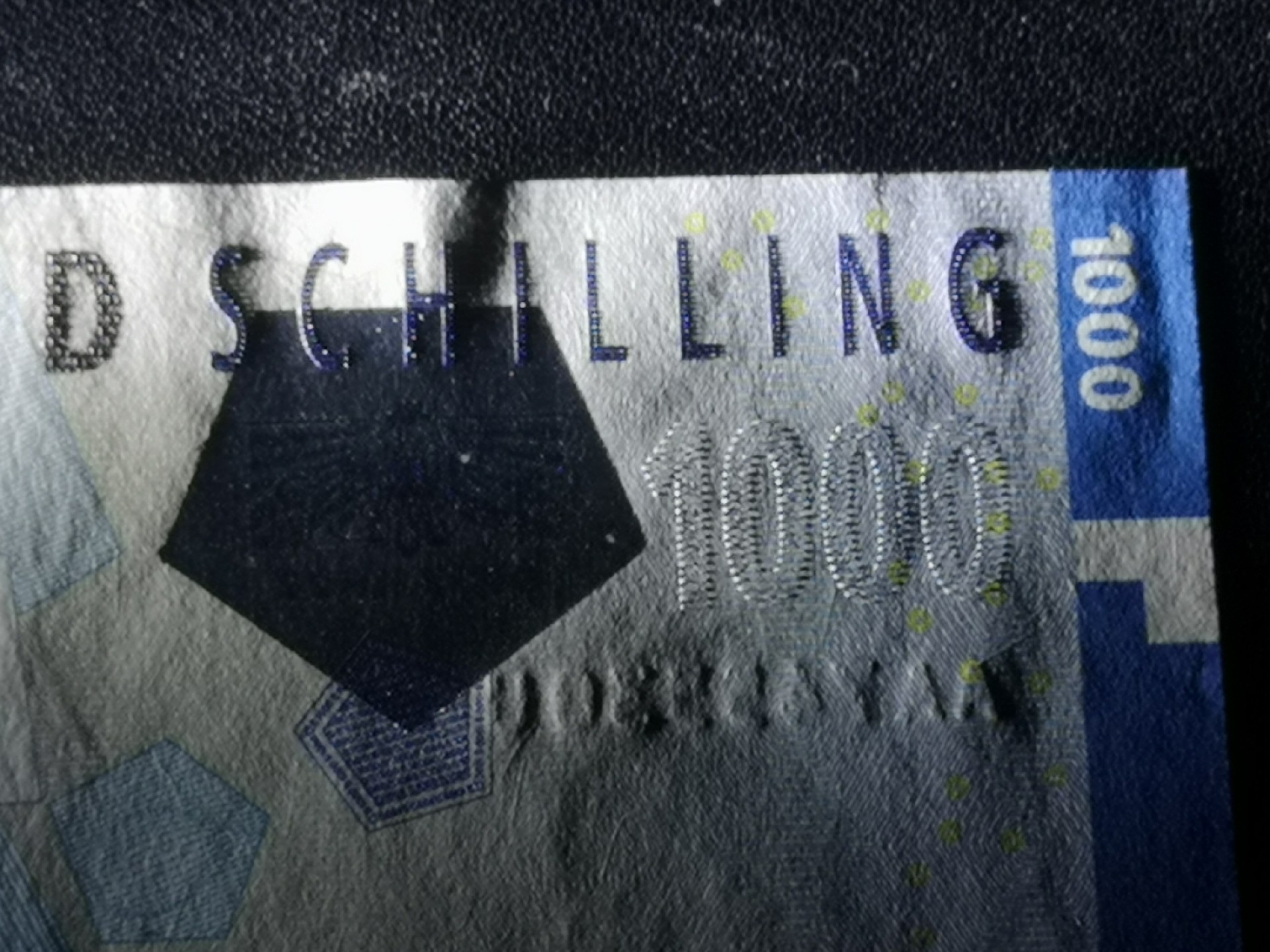 《外钞收藏家》第二百一十一期（欧洲四国精品专场） 奥地利1997年1000 先令	P-155	血型发现者——兰德斯泰纳 全新UNC