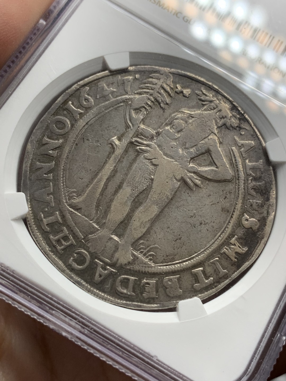 《竞宝斋》第109场-周日，周一 ，周四3场连拍（全场包邮） NGC XF 德国 1647年 布伦瑞克 野人泰勒 大银币 细节不错 打制的也好 标注正面清晰 看不大出来 流通品质