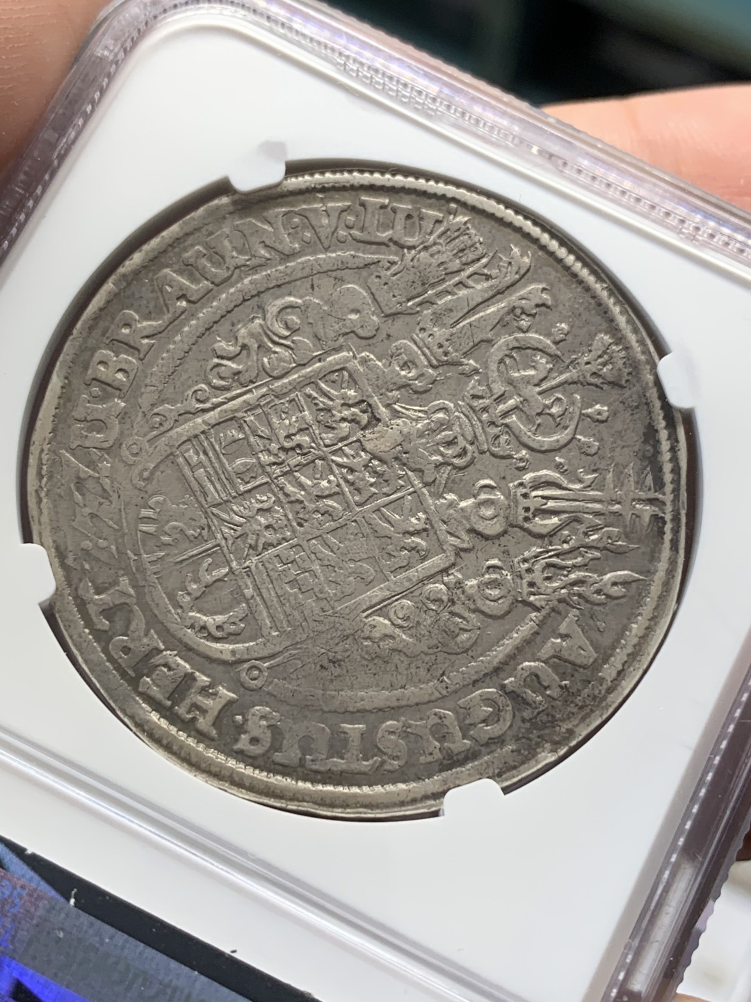 《竞宝斋》第109场-周日，周一 ，周四3场连拍（全场包邮） NGC XF 德国 1647年 布伦瑞克 野人泰勒 大银币 细节不错 打制的也好 标注正面清晰 看不大出来 流通品质