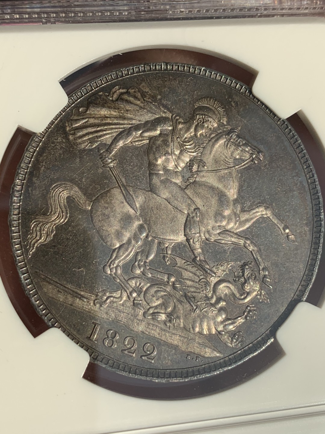 《竞宝斋》第109场-周日，周一 ，周四3场连拍（全场包邮） NGC MS63 英国 1822年 乔四 克朗银币 PL 底板 双面均匀深色包浆 状态好于分数 63分未见最近拍卖记录 2022年62分2.9W成交 高分相对价高很多