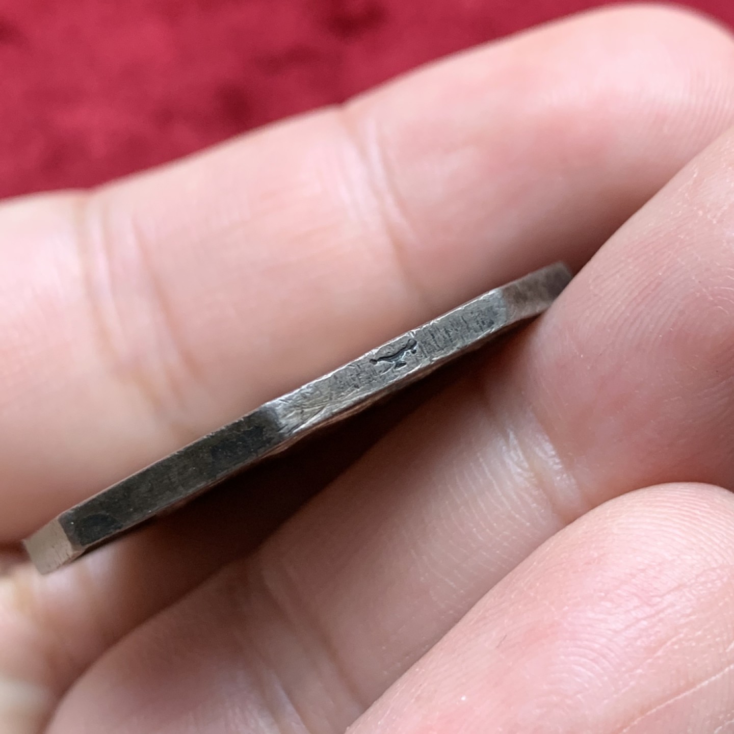 《竞宝斋》第109场-周日，周一 ，周四3场连拍（全场包邮） 八角名誉品 1832-1841 海洋保险八角银质代币，海妖美人鱼。面部细节清晰。原铸油灯边铭，五彩包浆，法国Jeton目录封面币