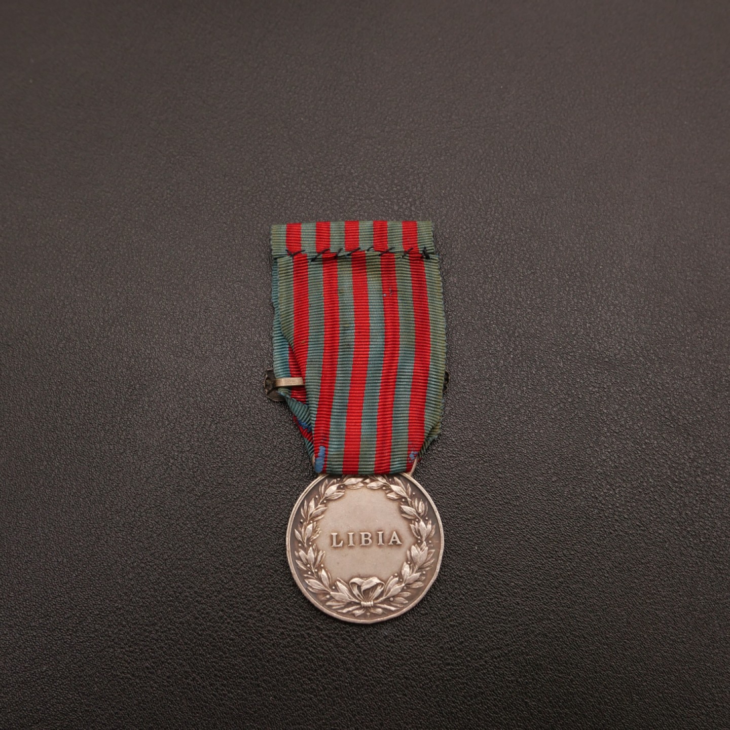 勋章奖章交易所10月29日群拍 意大利利比亚奖章