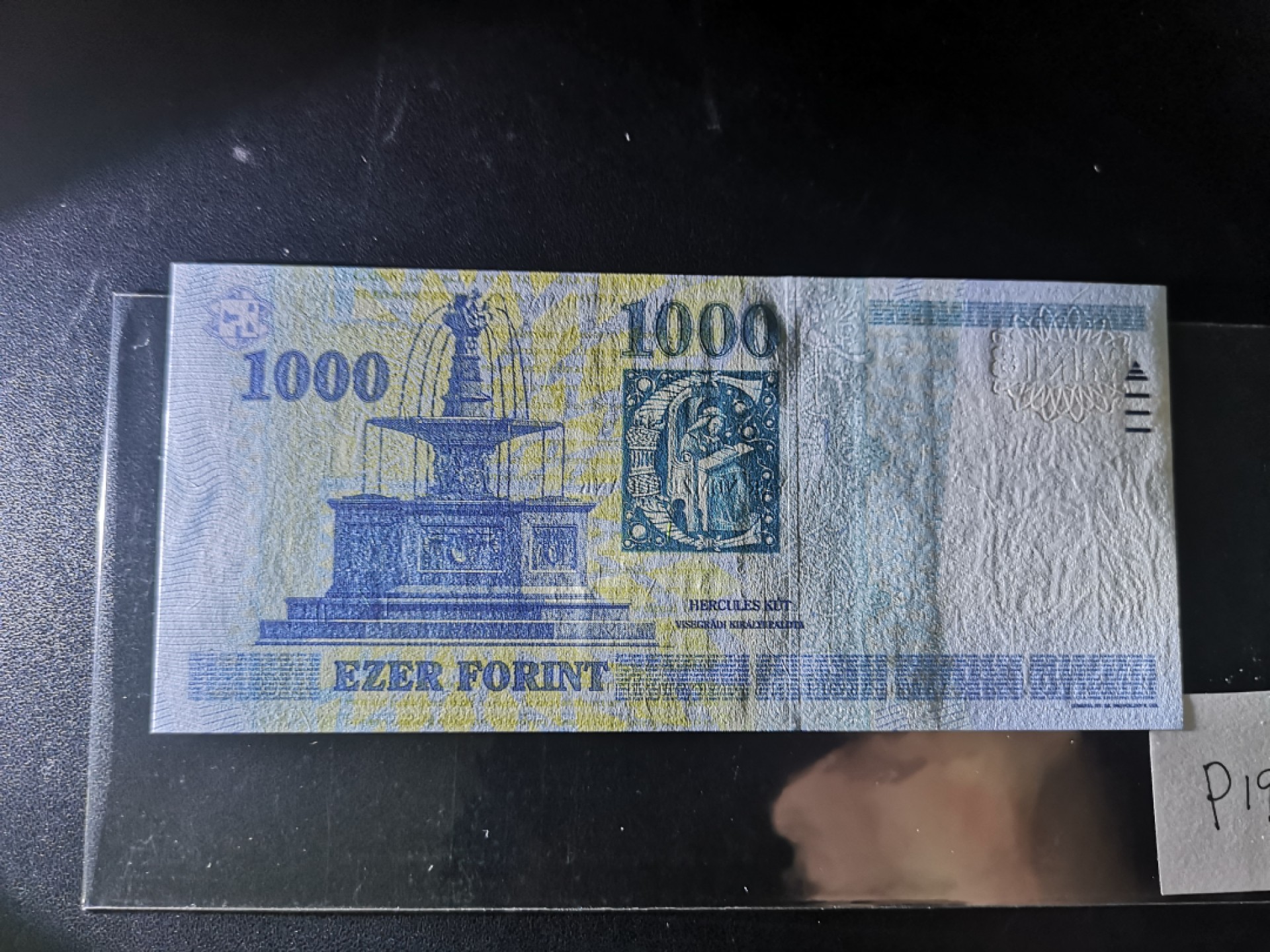 《外钞收藏家》第二百一十一期（欧洲四国精品专场） 匈牙利2006年1000 福林	P-195	带激光全息防伪条 全新UNC