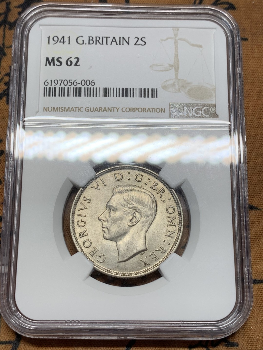 《竞宝斋》第109场-周日，周一 ，周四3场连拍（全场包邮） NGC-MS62 英国 1941 乔治六世福林 铁灰色包浆好看 亚军分