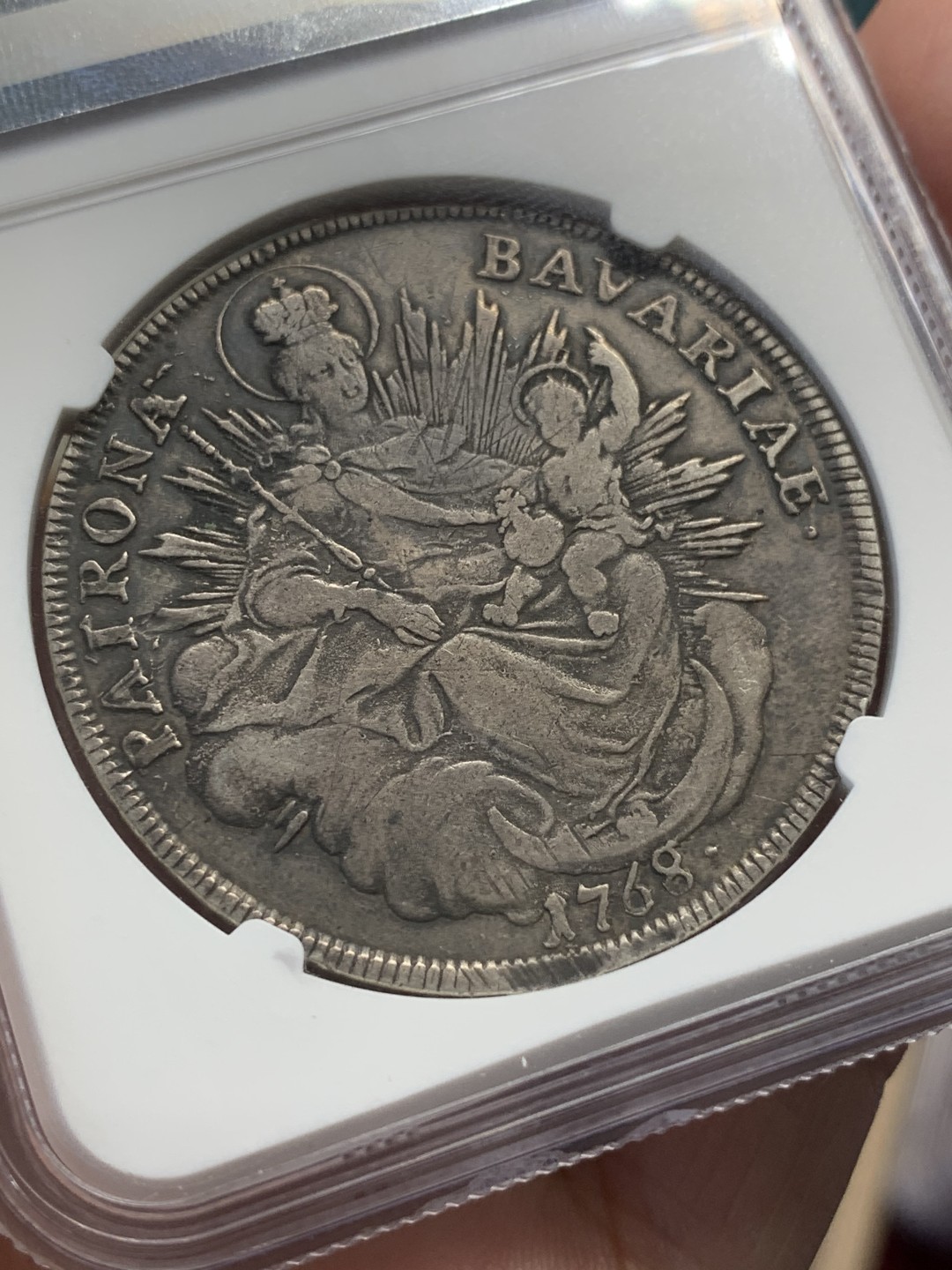 《竞宝斋》第109场-周日，周一 ，周四3场连拍（全场包邮） NGC VF20，德国巴伐利亚圣母抱婴1768年泰勒，人物神态丰满，250多年的银币这样的颜值非常难得