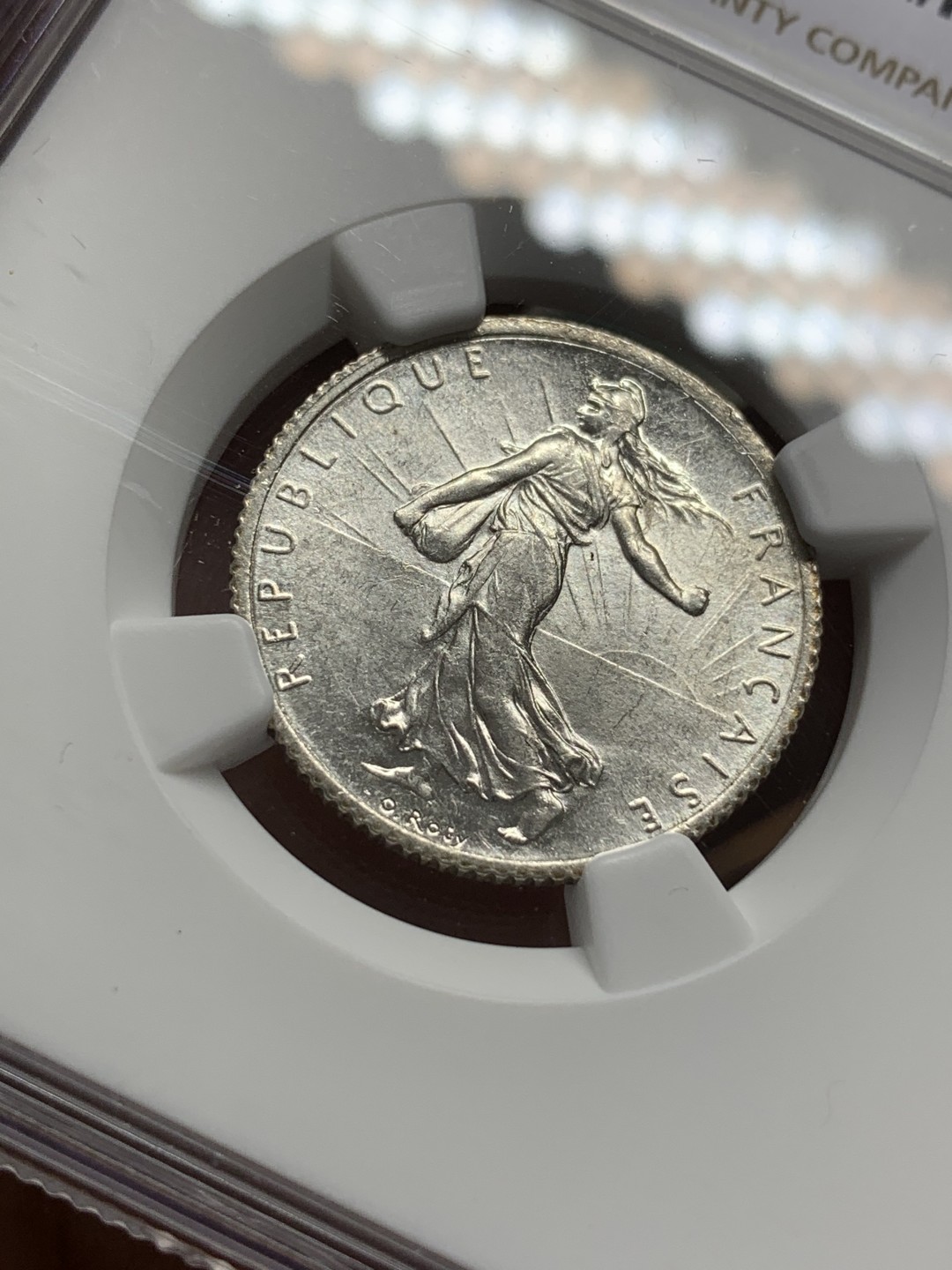 《竞宝斋》第109场-周日，周一 ，周四3场连拍（全场包邮） NGC-MS62 法国 1918年 1法郎银币