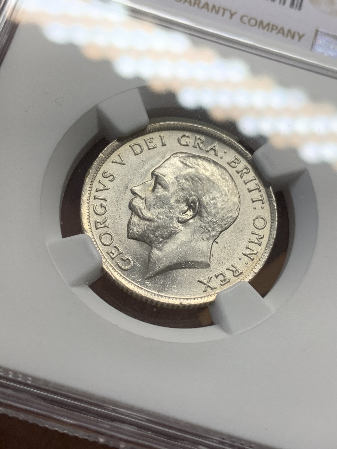 《竞宝斋》第109场-周日，周一 ，周四3场连拍（全场包邮） NGC-UNCD 英国 乔治五世 1915 先令，状态很好， 人像状态非常好