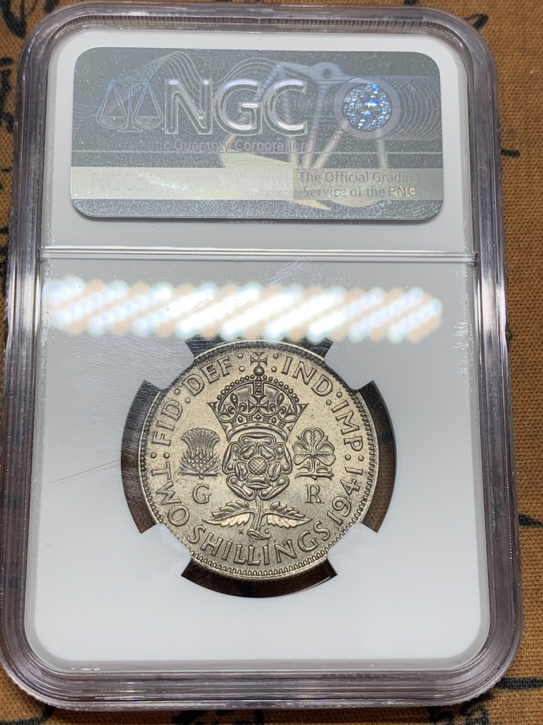 《竞宝斋》第109场-周日，周一 ，周四3场连拍（全场包邮） NGC-MS62 英国 1941 乔治六世福林 铁灰色包浆好看 亚军分