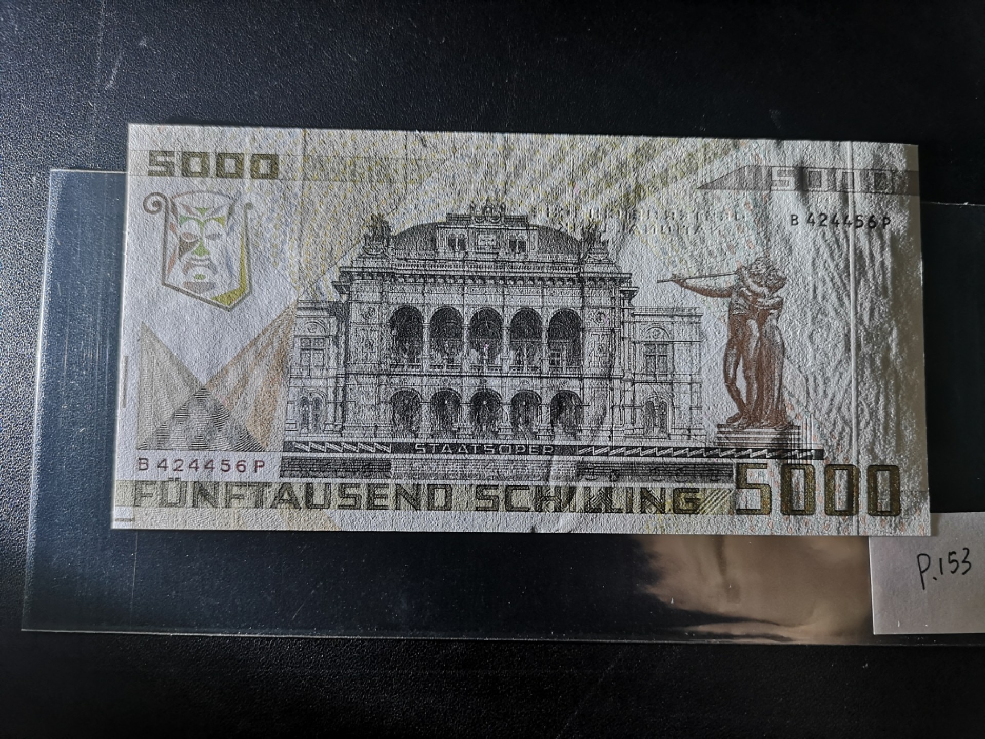 《外钞收藏家》第二百一十一期（欧洲四国精品专场） 奥地利1988年5000 先令	P-153	作曲家莫扎特 全新UNC