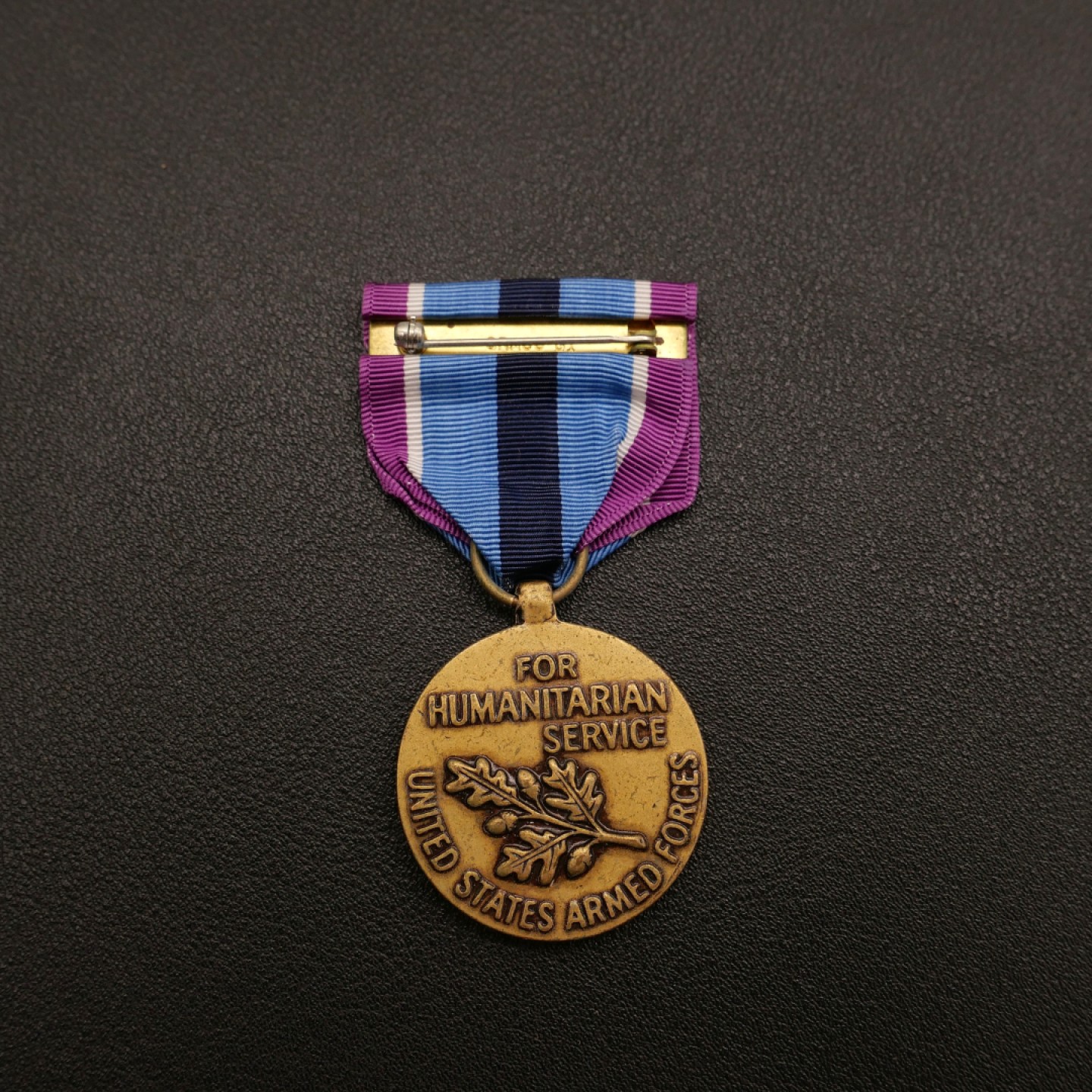 勋章奖章交易所10月29日群拍 美国人道主义奖章