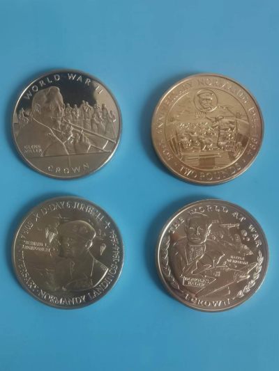 伊丽莎白二世头像钱币专场 - 二战纪念币四枚