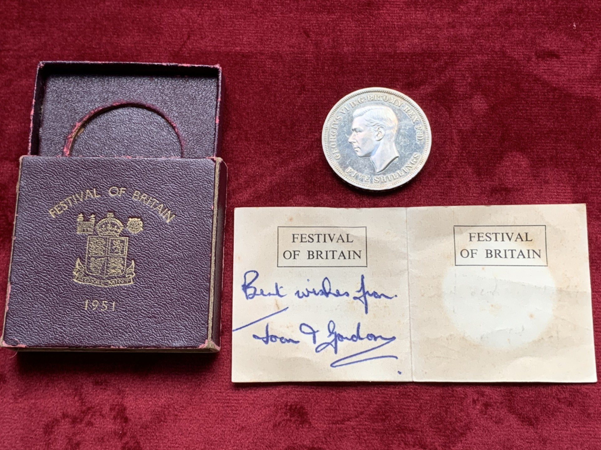 《竞宝斋》第109场-周日，周一 ，周四3场连拍（全场包邮） 英国 1951年 乔治六世 最后的马剑 克朗镍马剑 红盒带证书