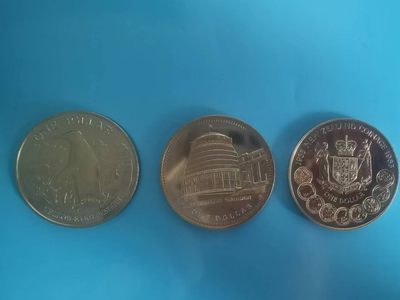 伊丽莎白二世头像钱币专场 - 新西兰纪念币三枚