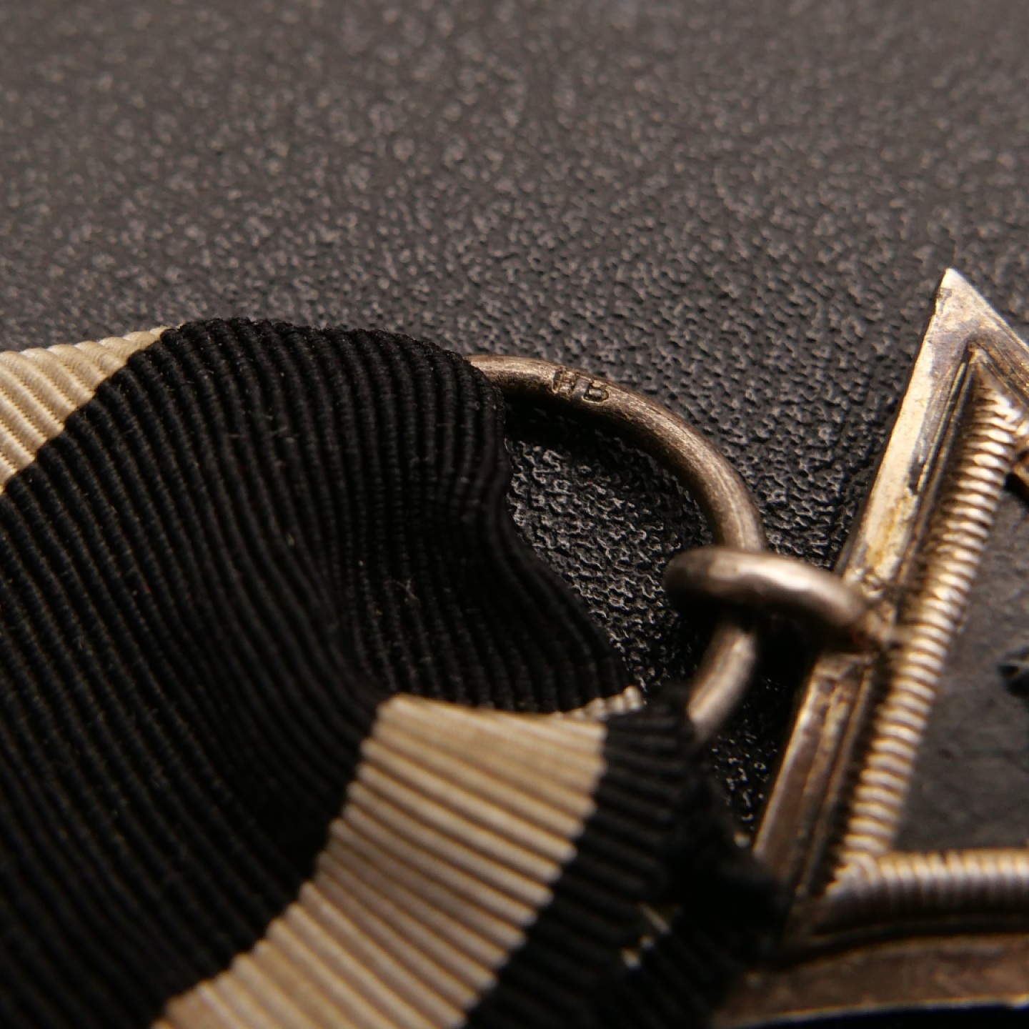 勋章奖章交易所10月29日群拍 德国一战二级铁十字（HB标）