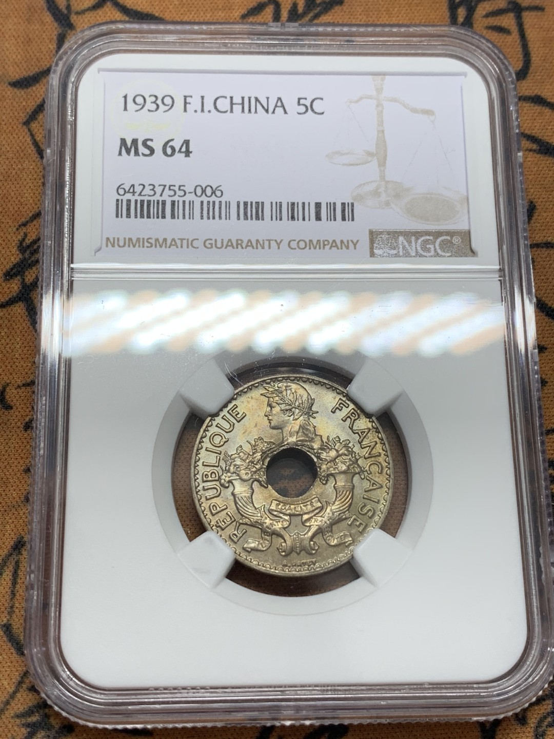 《竞宝斋》第109场-周日，周一 ，周四3场连拍（全场包邮） NGC MS64 法属印度支那1939年5分 略有彩浆