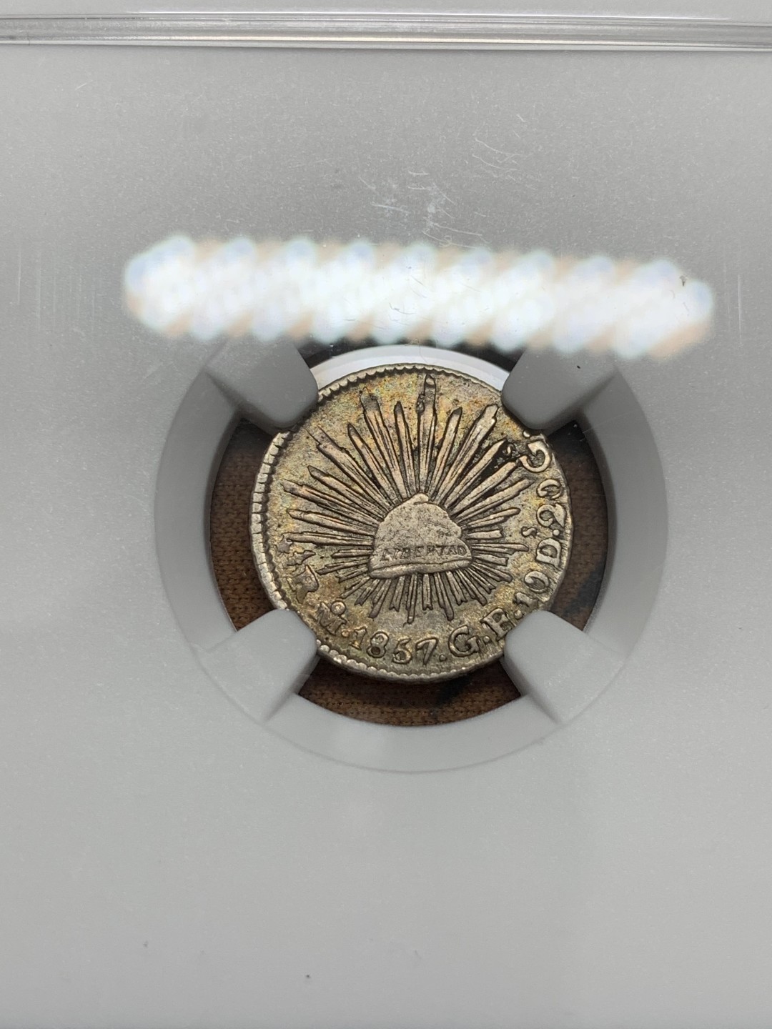 《竞宝斋》第109场-周日，周一 ，周四3场连拍（全场包邮） NGC-XF 墨西哥1857年 1/2R小鹰洋银币 中期年份 能上XF已经是品好的了