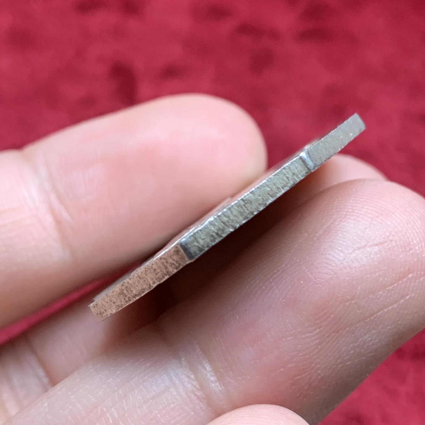 《竞宝斋》第109场-周日，周一 ，周四3场连拍（全场包邮） 法国 19世纪早期 八角银质代币 jeton，双面人像少见，早期无边铭 12.6克 对角32.4mm