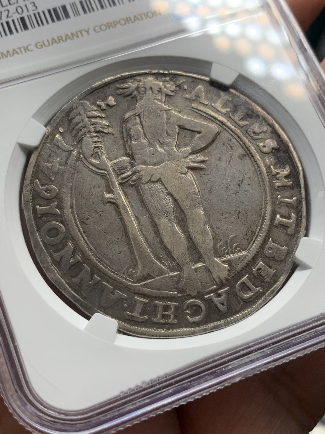 《竞宝斋》第109场-周日，周一 ，周四3场连拍（全场包邮） NGC XF 德国 1647年 布伦瑞克 野人泰勒 大银币 细节不错 打制的也好 标注正面清晰 看不大出来 流通品质