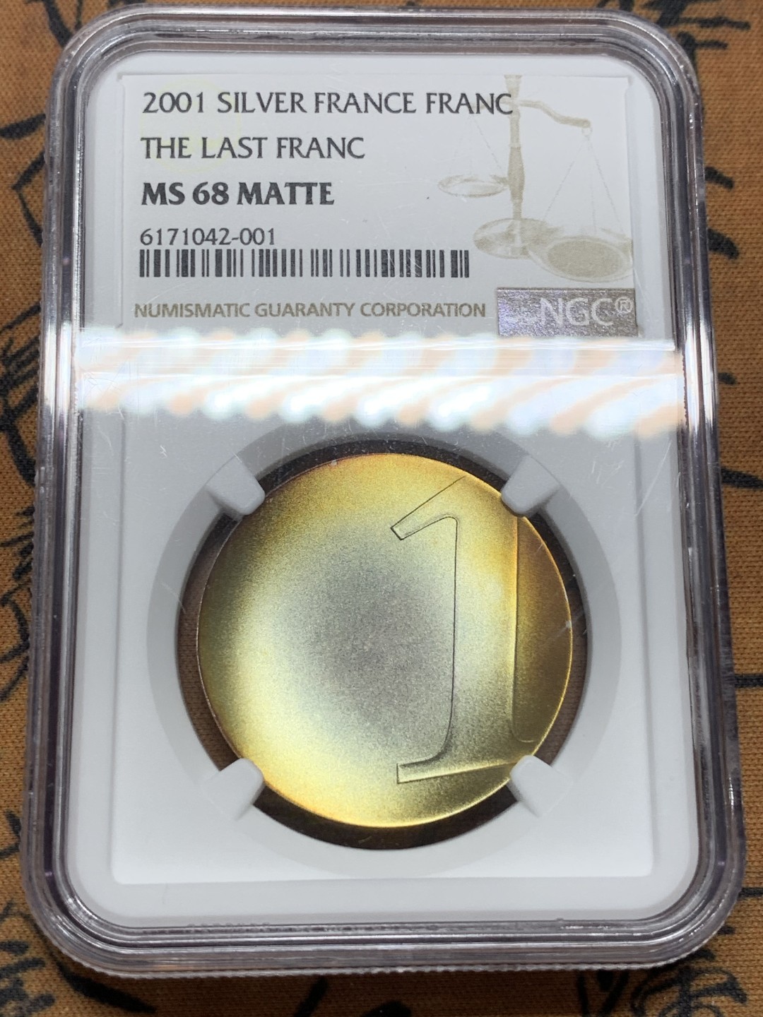 《竞宝斋》第109场-周日，周一 ，周四3场连拍（全场包邮） NGC MS68MATTE，法国2001年最后的一法郎，波浪形币，正面黄油光，这么出彩能出高分不易