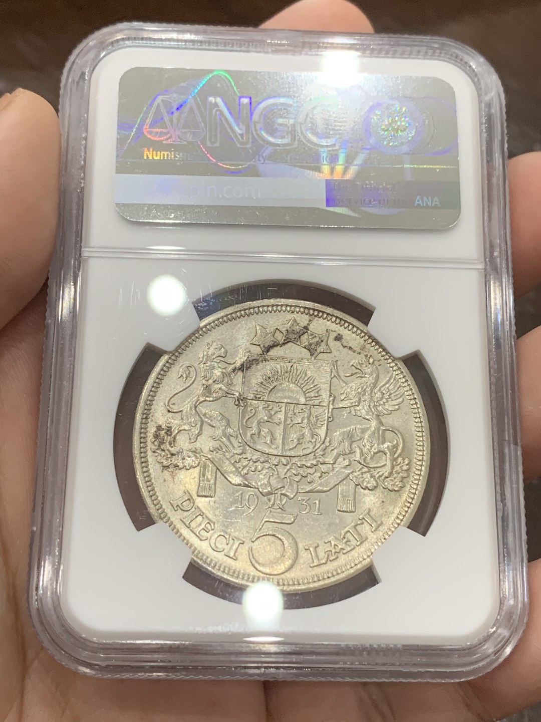 《竞宝斋》第109场-周日，周一 ，周四3场连拍（全场包邮） NGC-MS63 拉脱维亚 1931年 5拉特银币 火热的潜力品种 价格上升明显