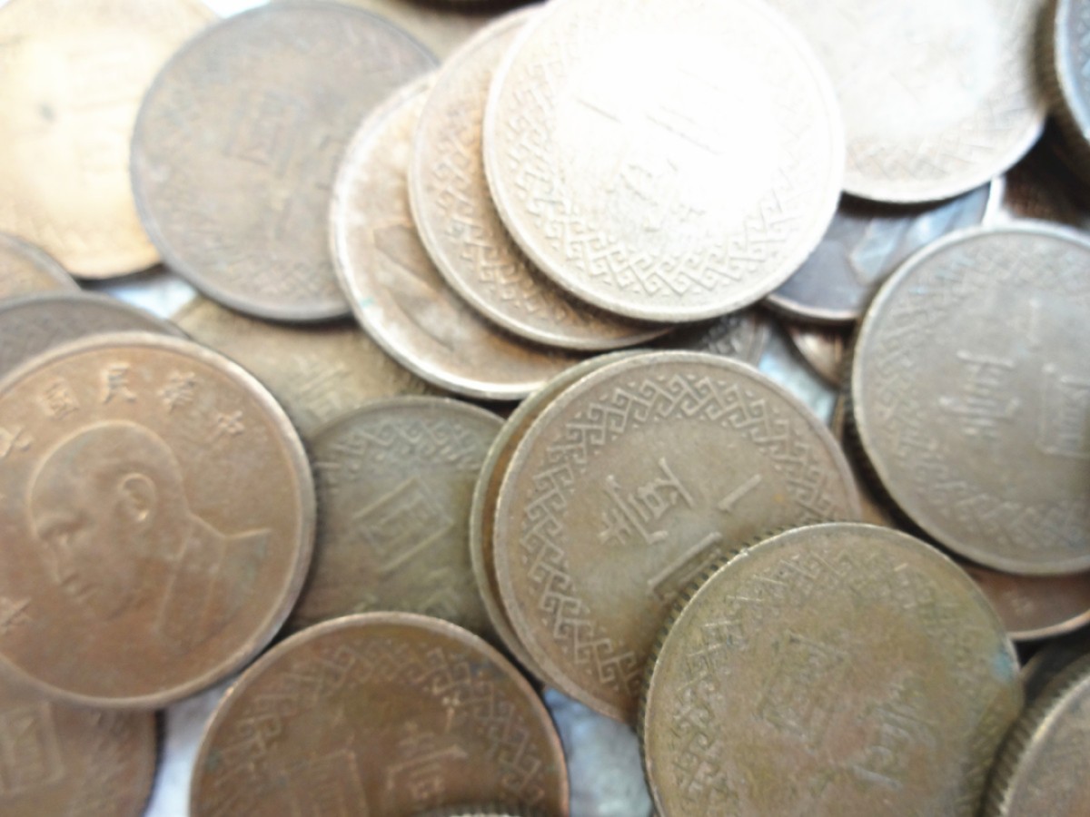 娃娃家-十月、第五场 台湾1元- 50枚起拍