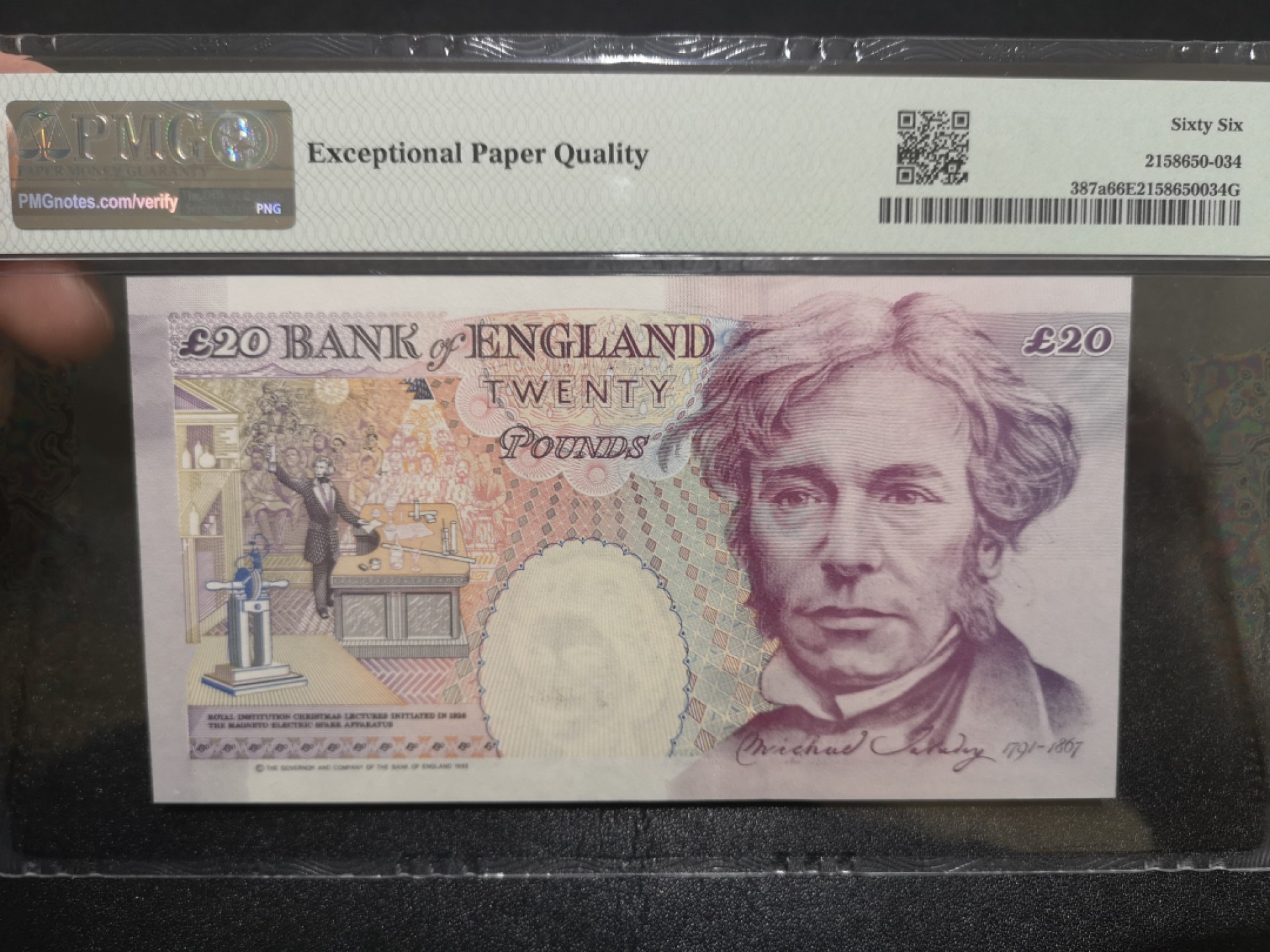 《外钞收藏家》第二百一十二期 1993年英国E序列20镑 PMG66